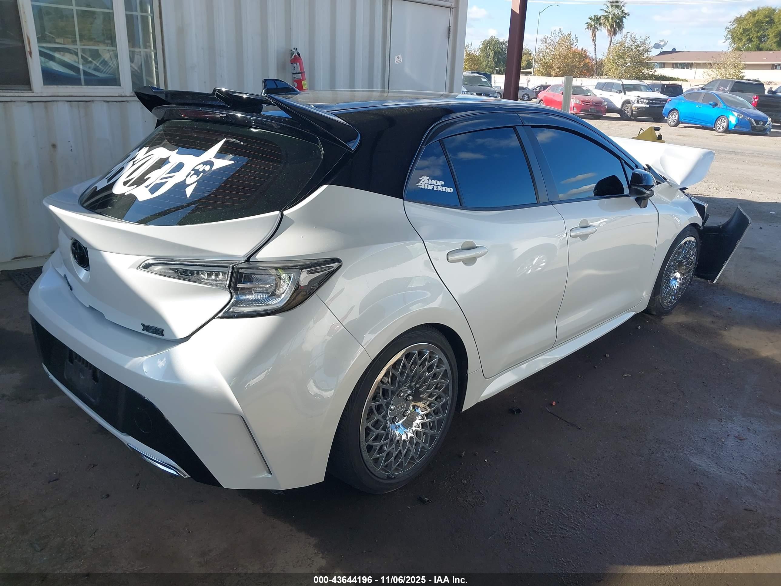 TOYOTA COROLLA image 4