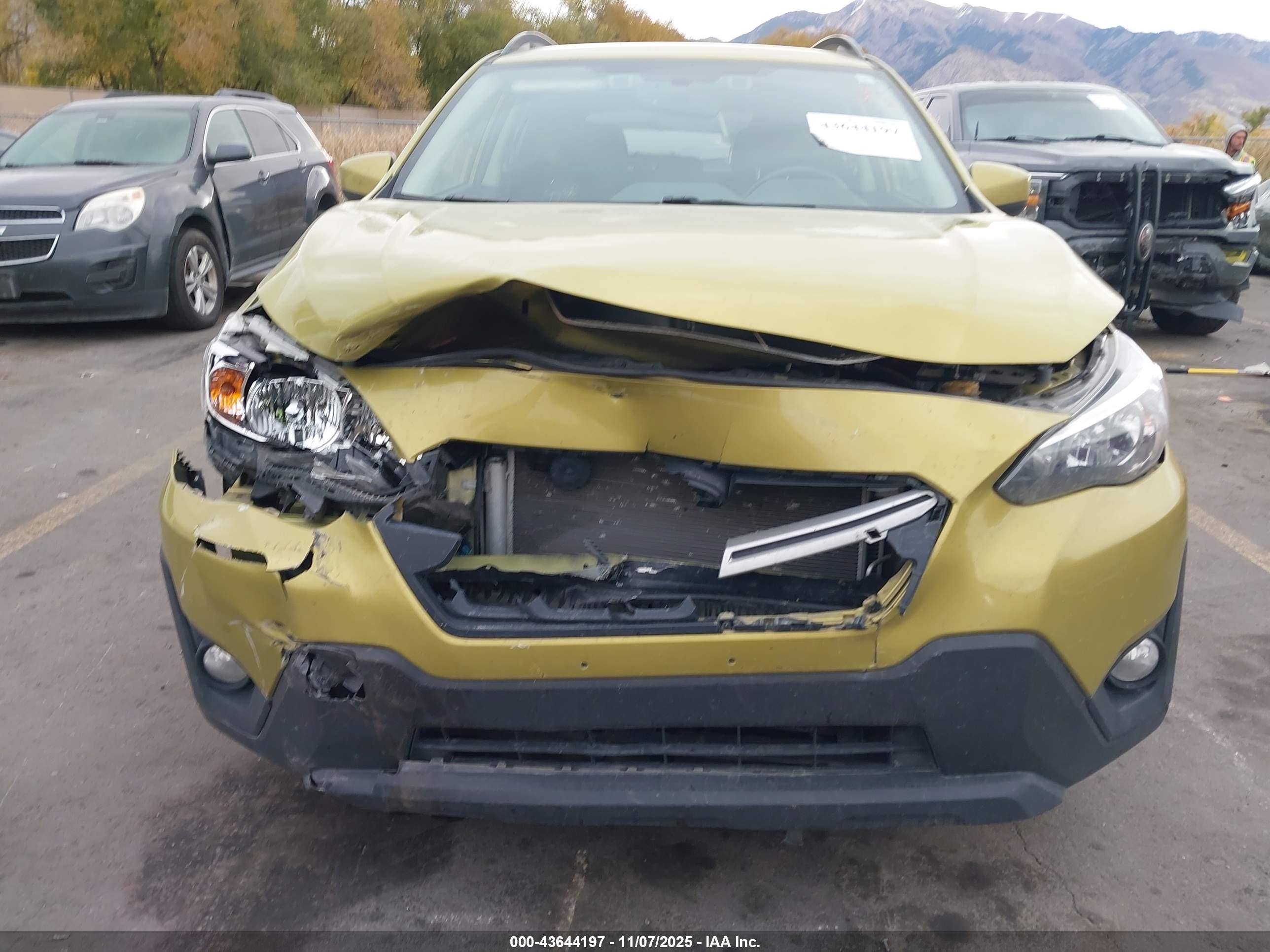 SUBARU CROSSTREK image 6