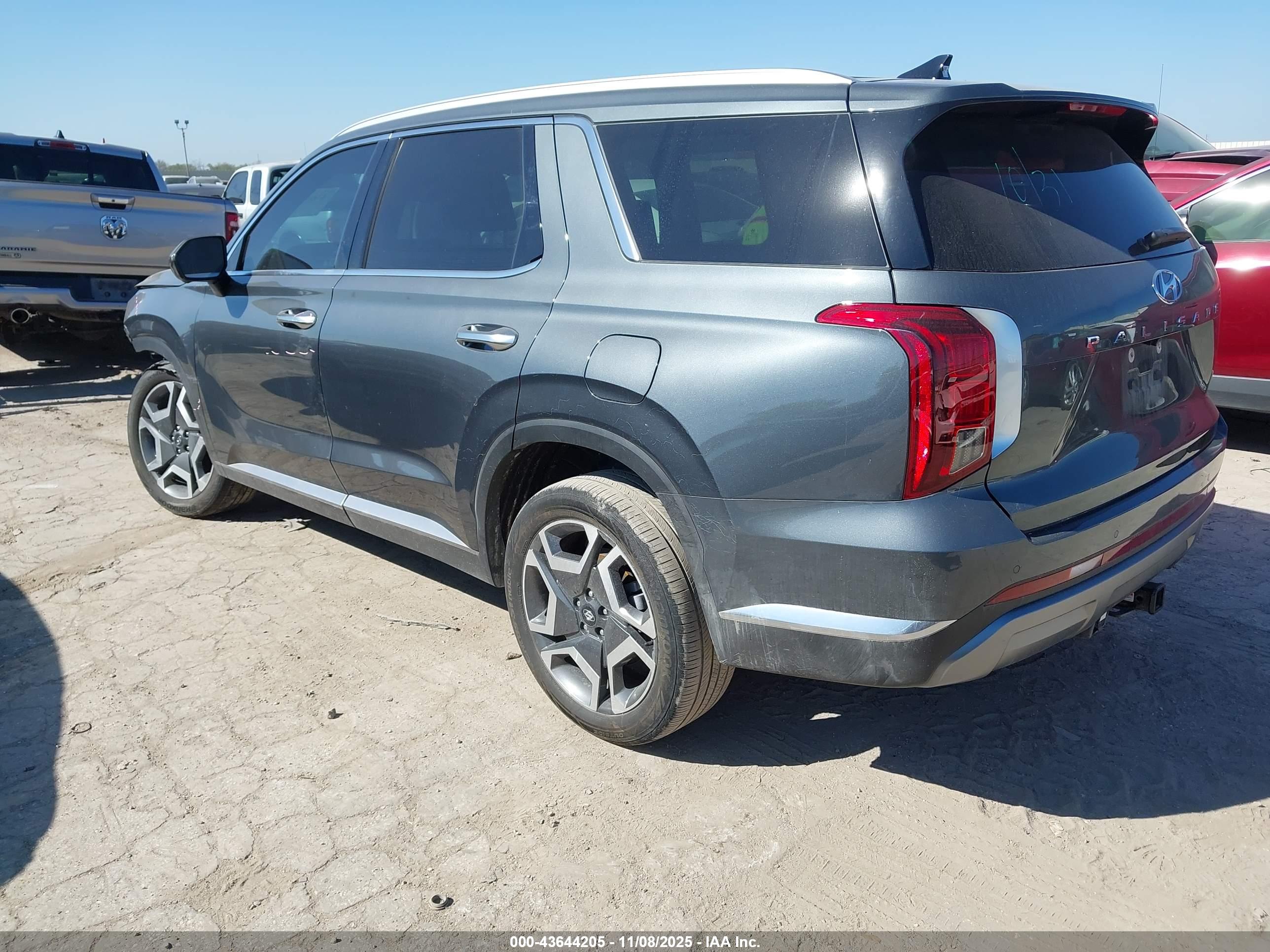 HYUNDAI PALISADE image 3
