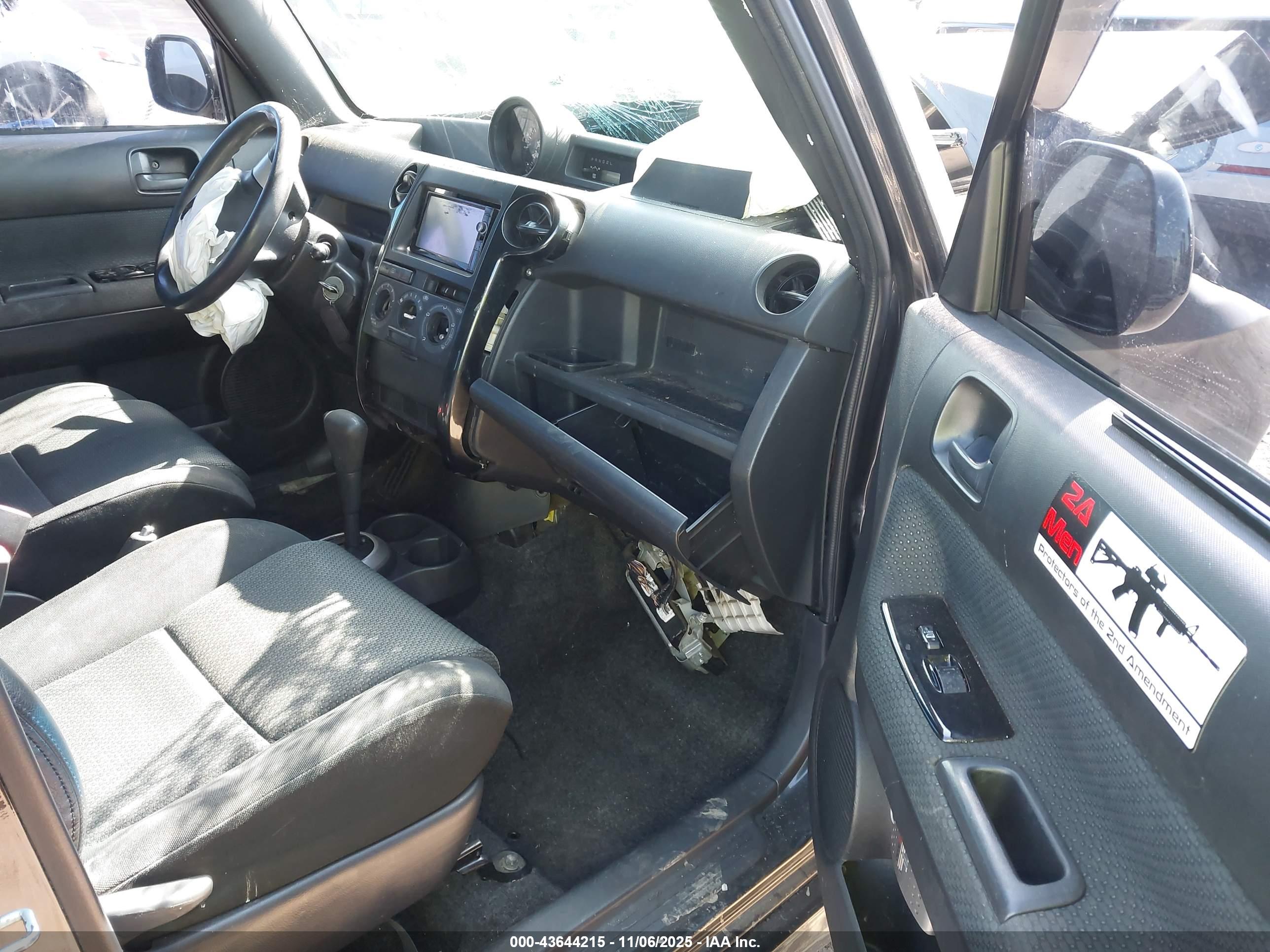 SCION XB image 5