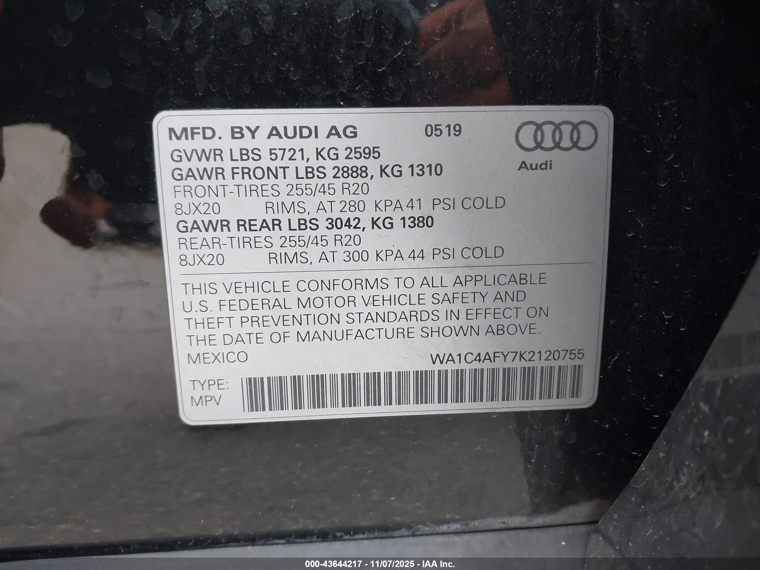 AUDI SQ5 image 9