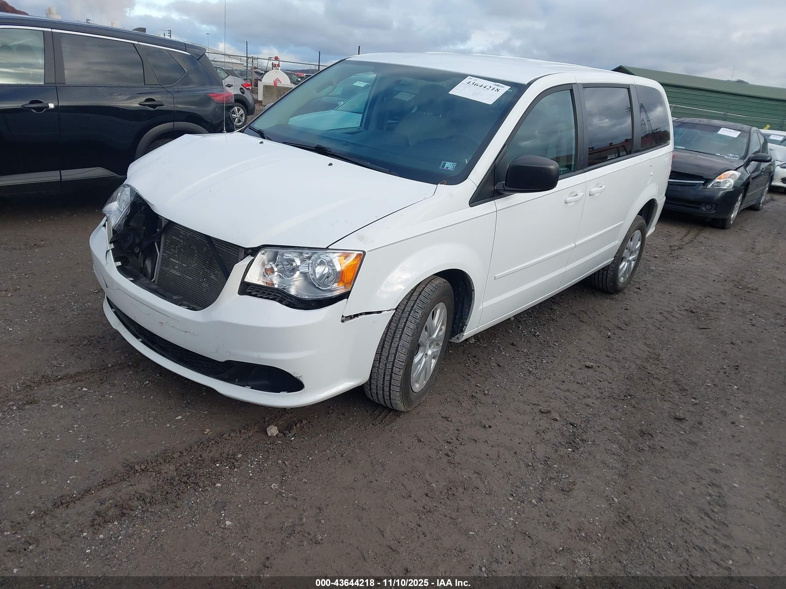 DODGE GRAND image 2
