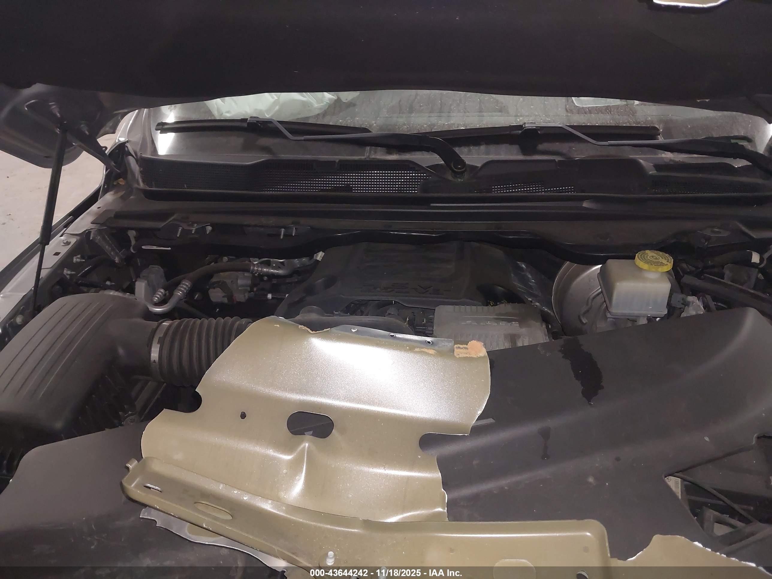 RAM 1500 image 10