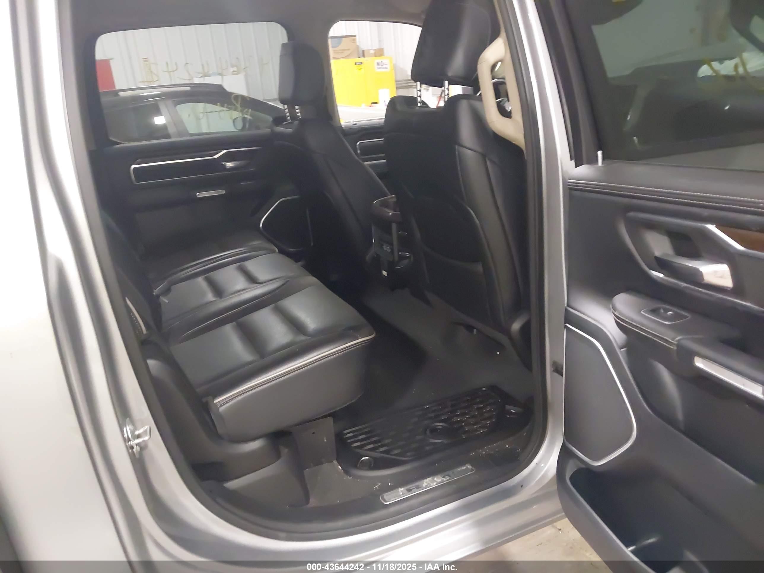 RAM 1500 image 8