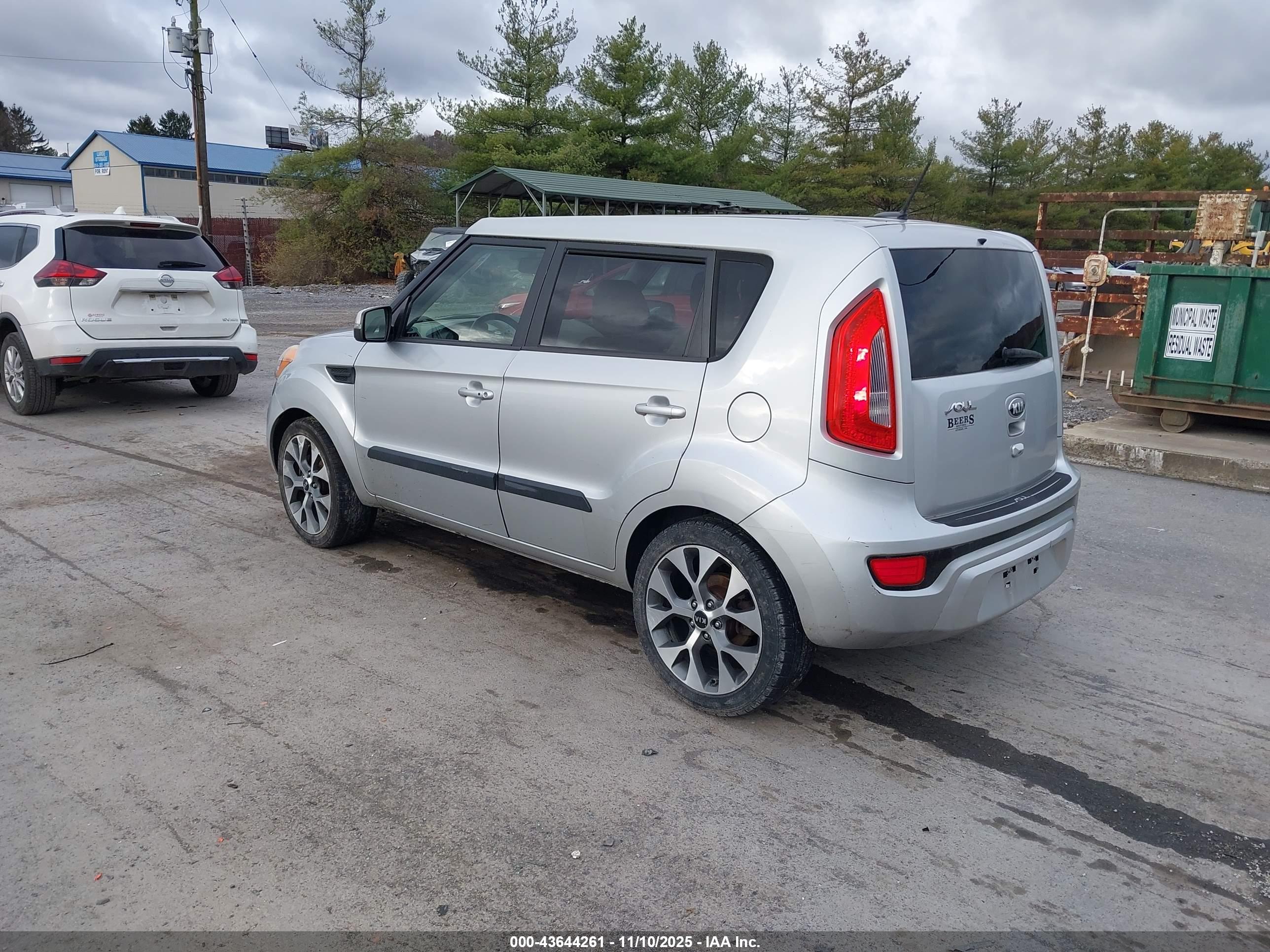 KIA SOUL image 3