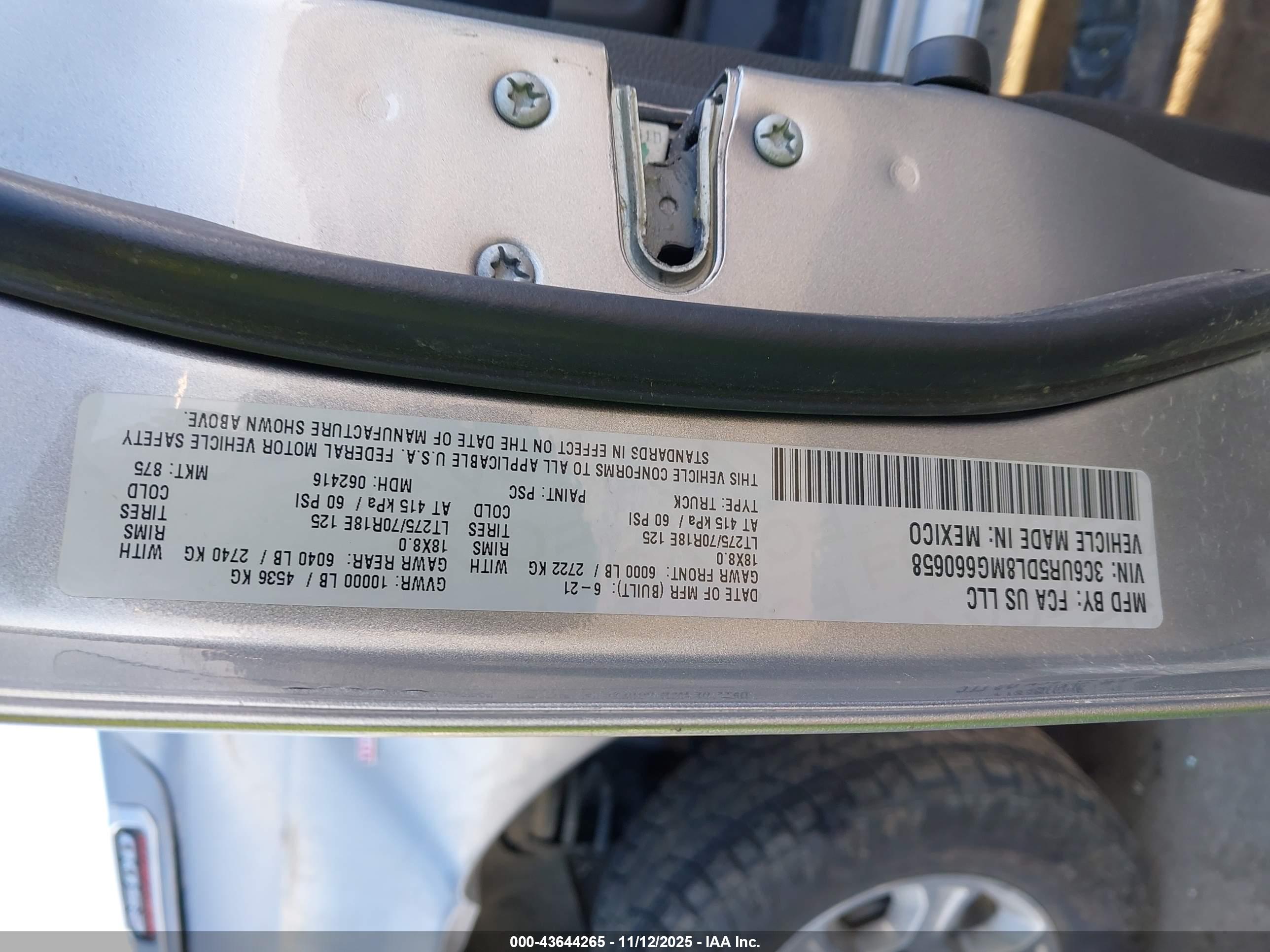 RAM 2500 image 9