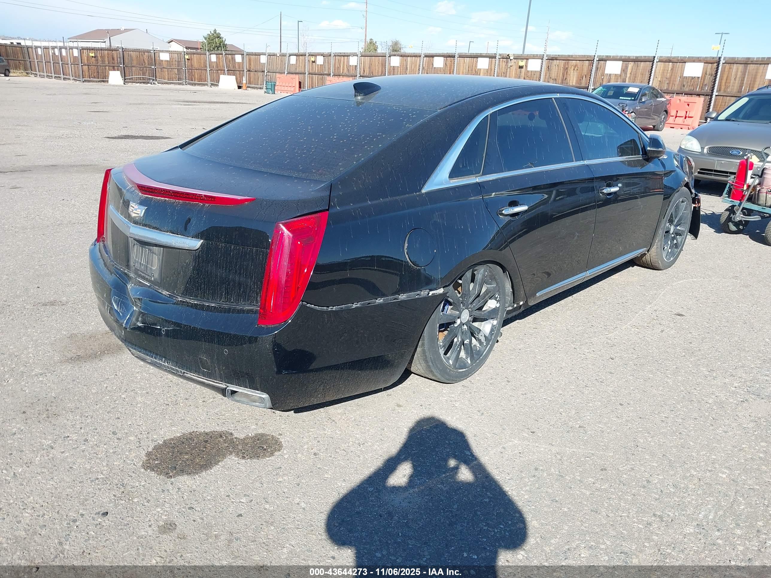CADILLAC XTS image 4