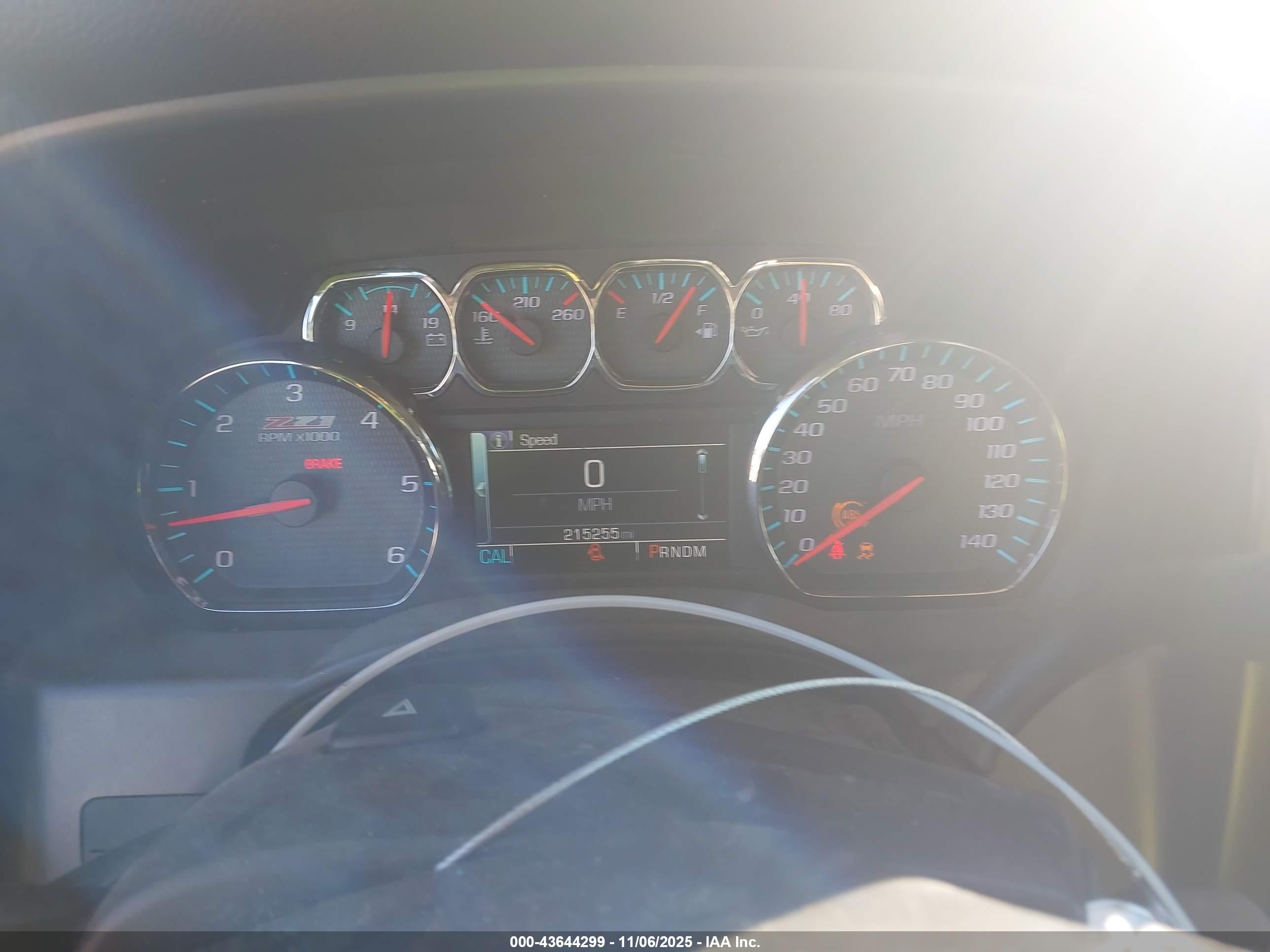 CHEVROLET SILVERADO image 7
