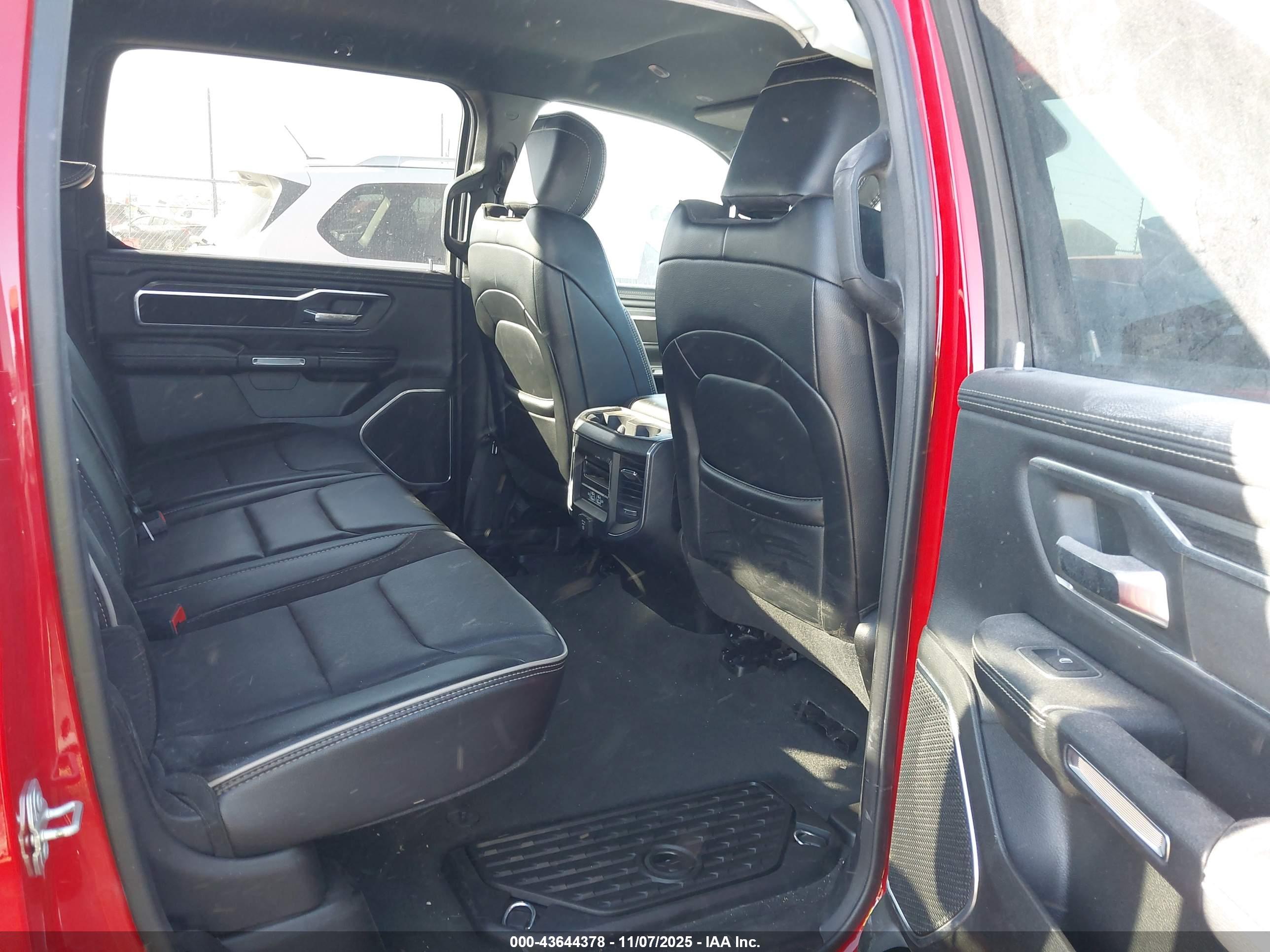 RAM 1500 image 8