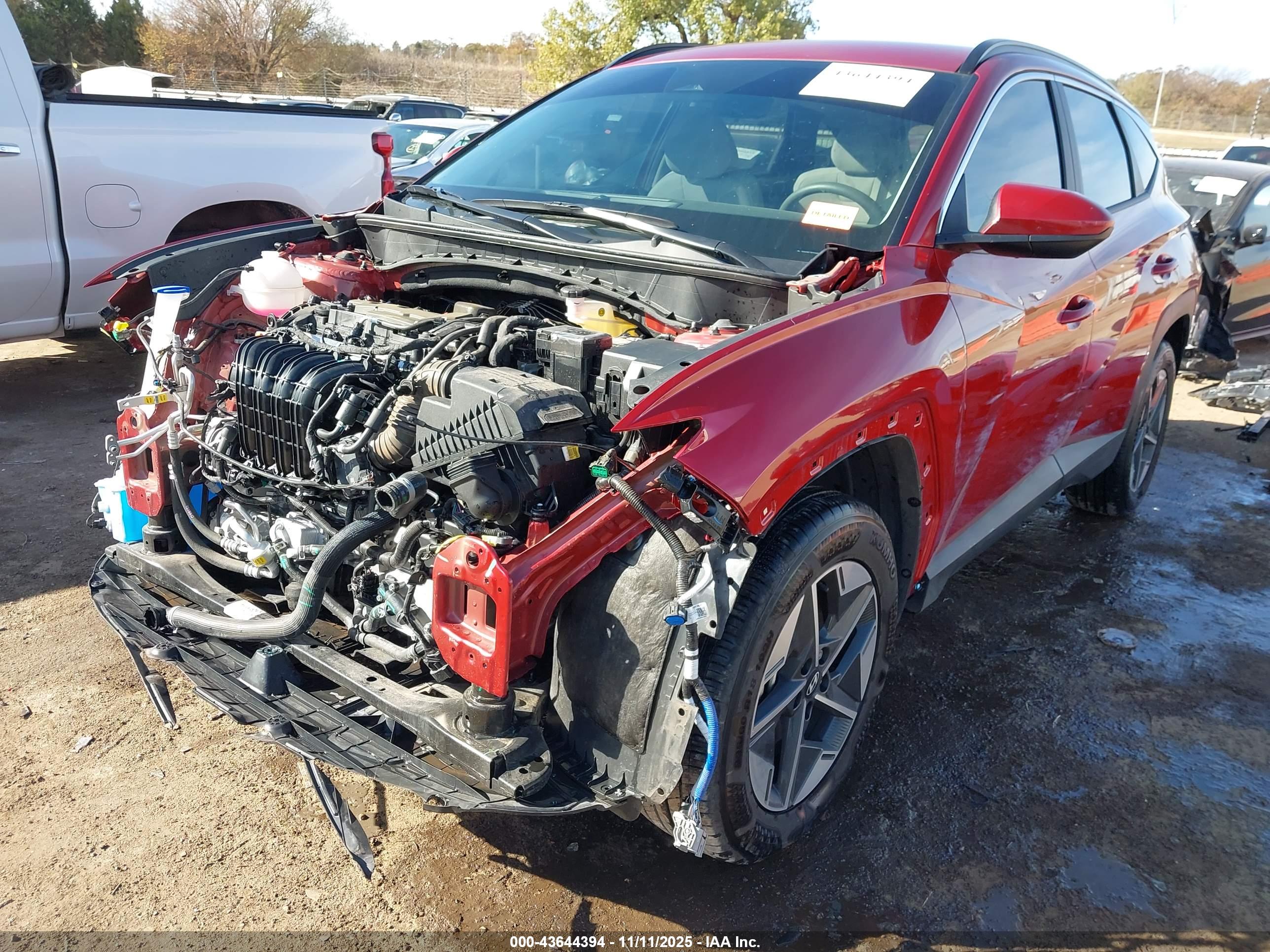 HYUNDAI TUCSON image 2
