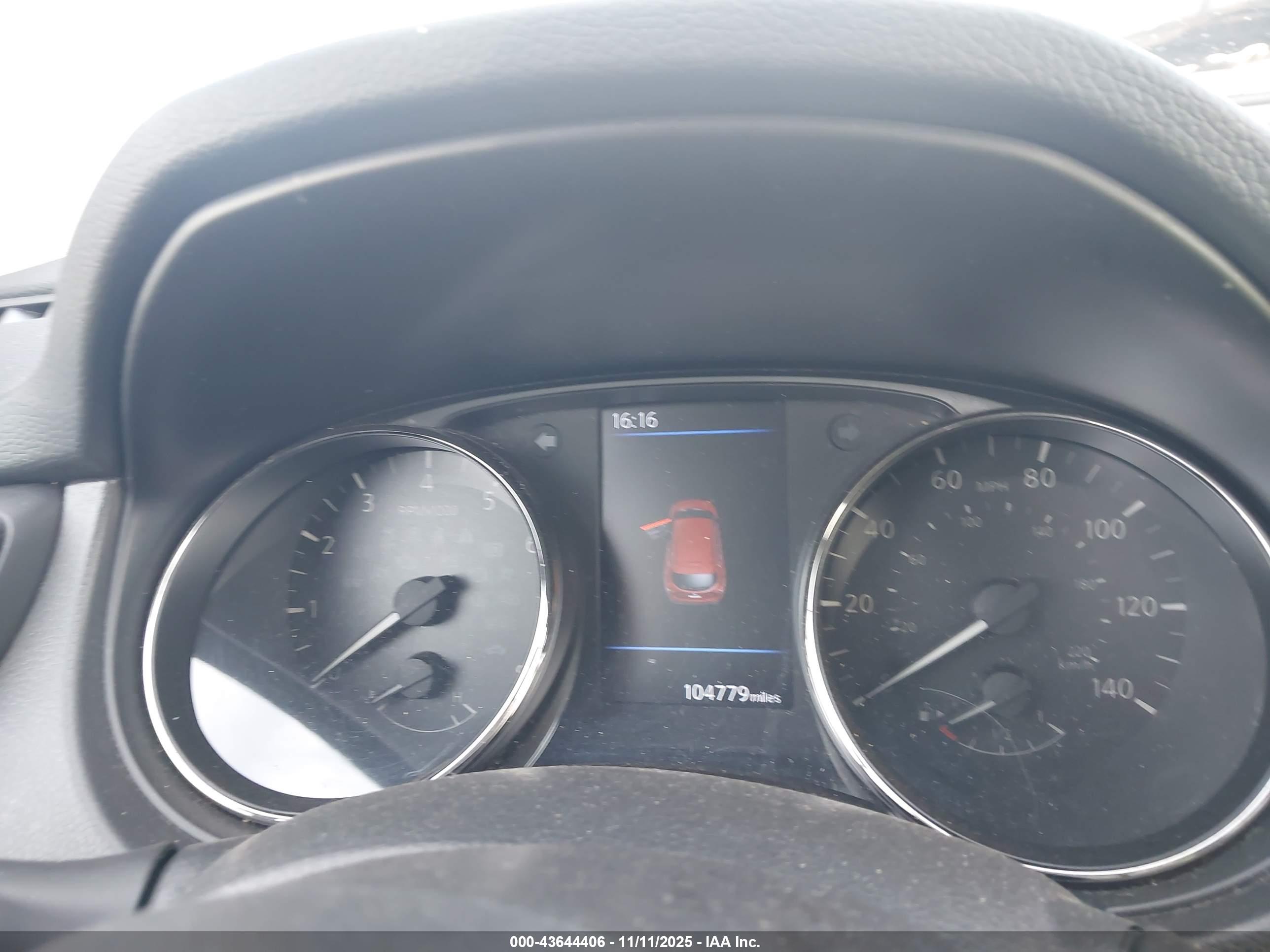 NISSAN ROGUE image 7