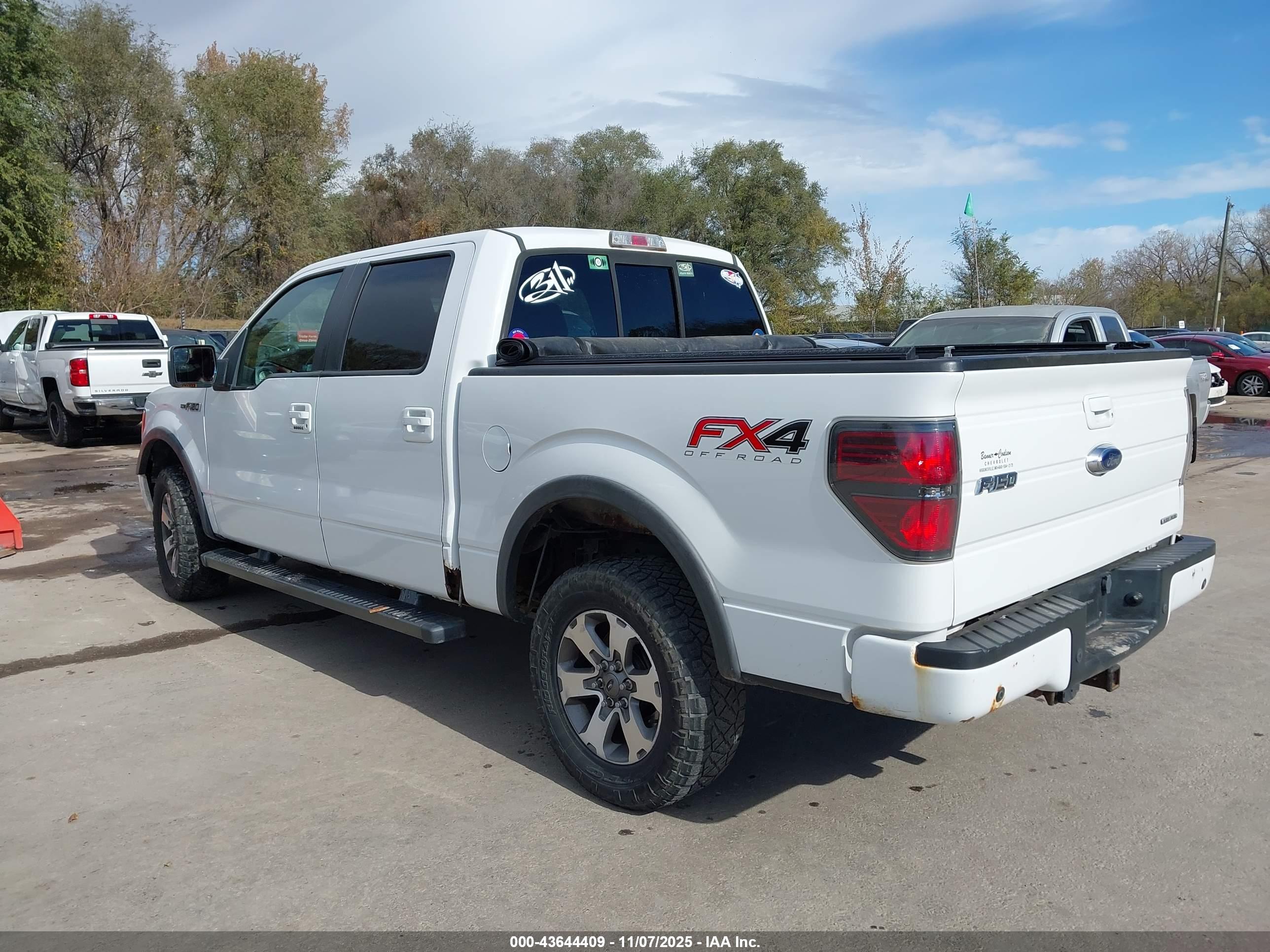 FORD F-150 image 3