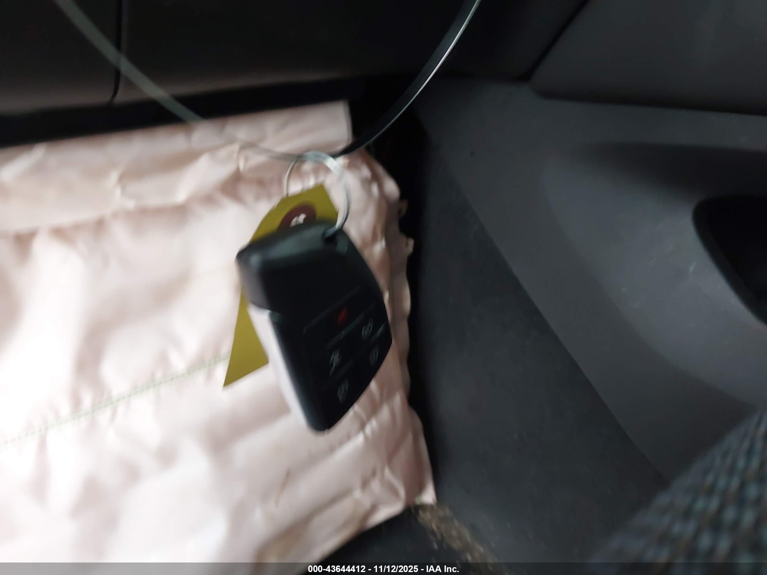 BUICK ENVISION image 11