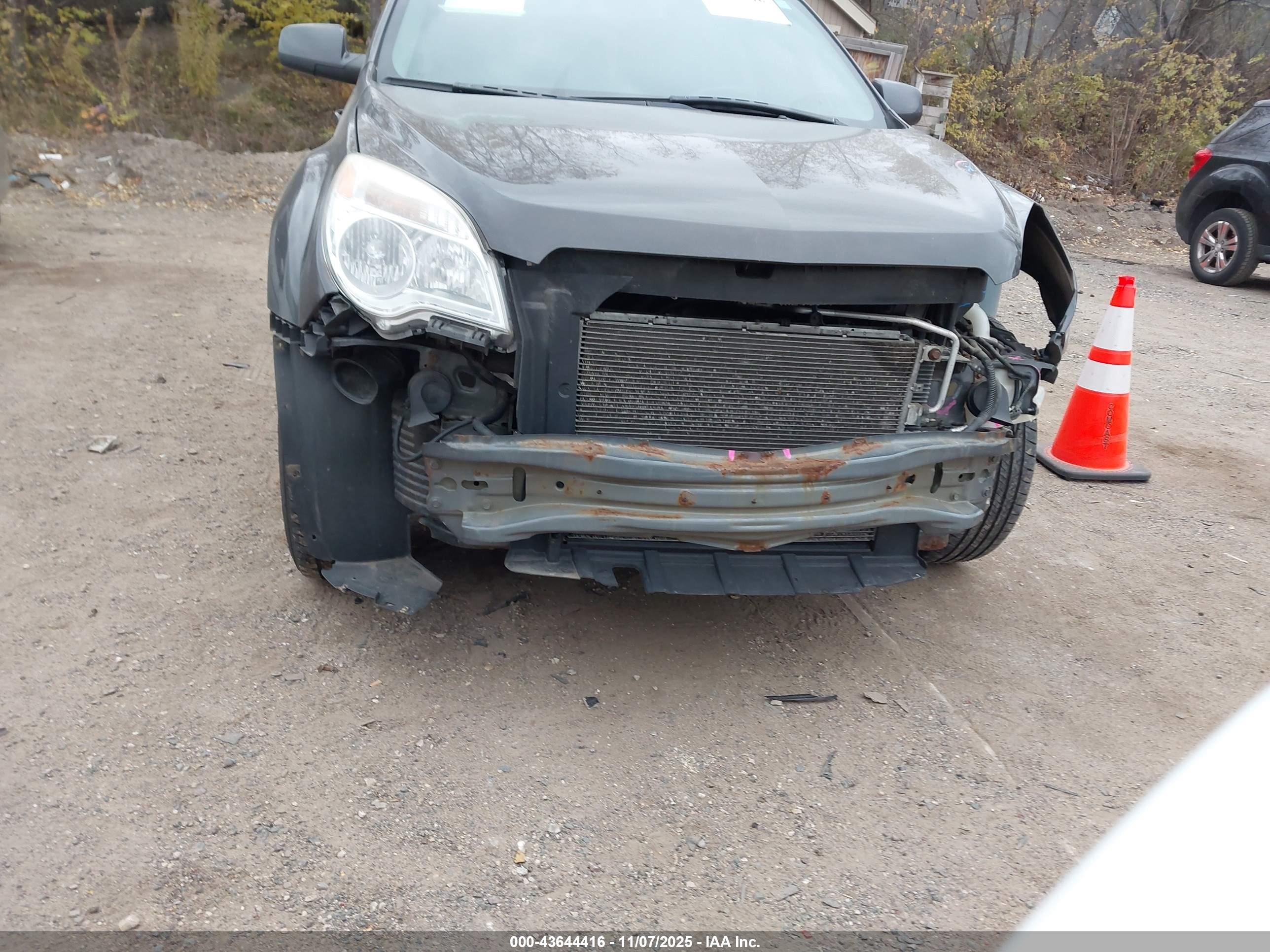 CHEVROLET EQUINOX image 6