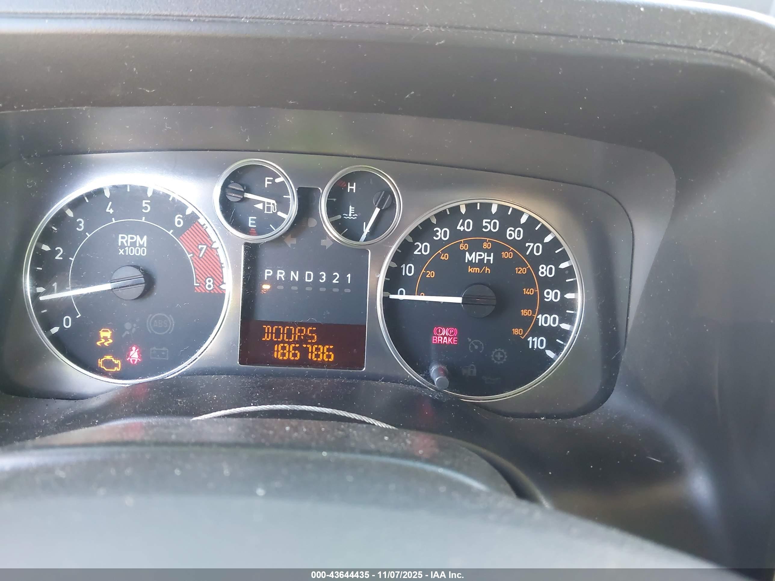 HUMMER H3 image 7