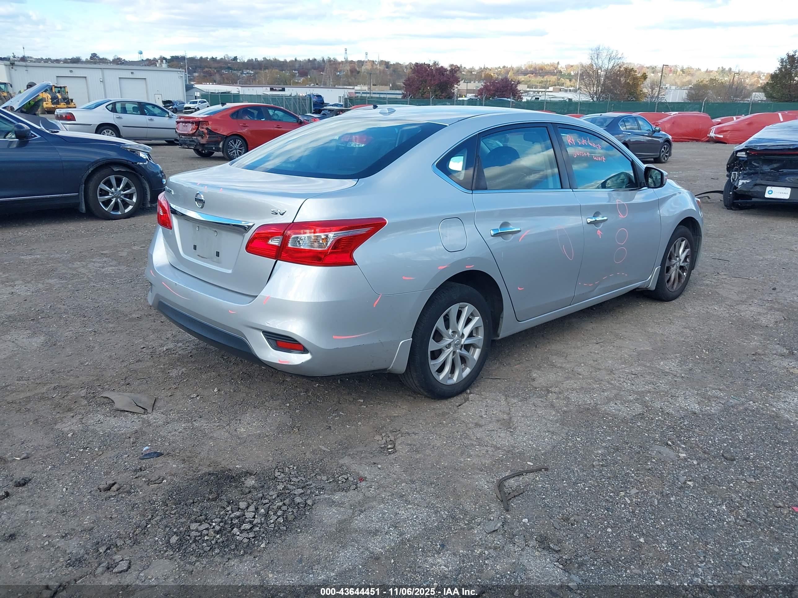 NISSAN SENTRA image 4