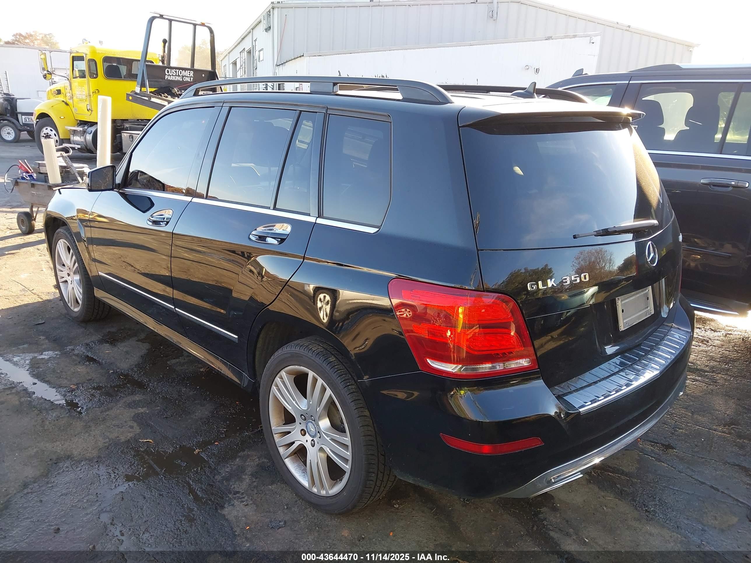 MERCEDES-BENZ GLK image 3