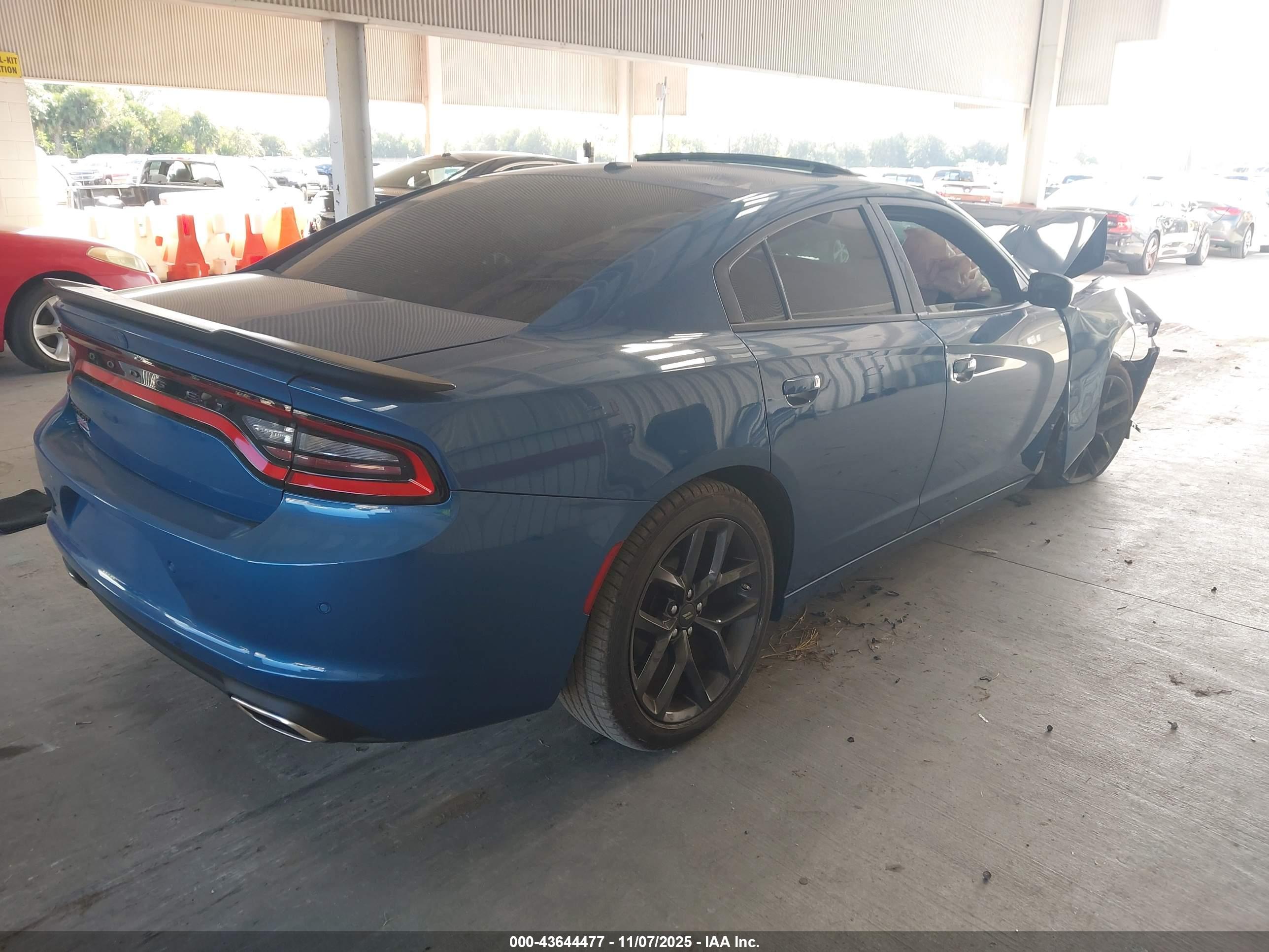 DODGE CHARGER image 4