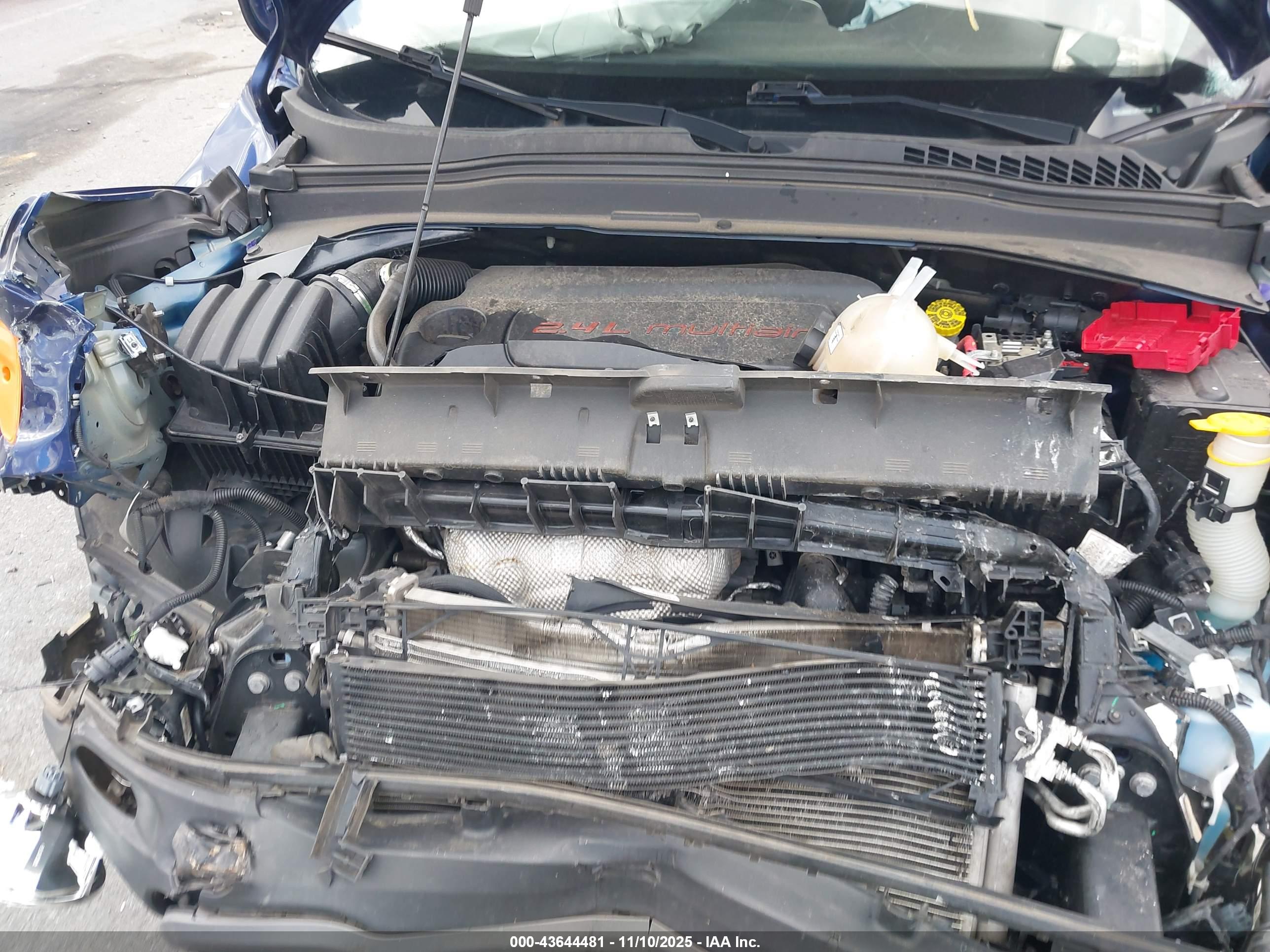 JEEP RENEGADE image 10