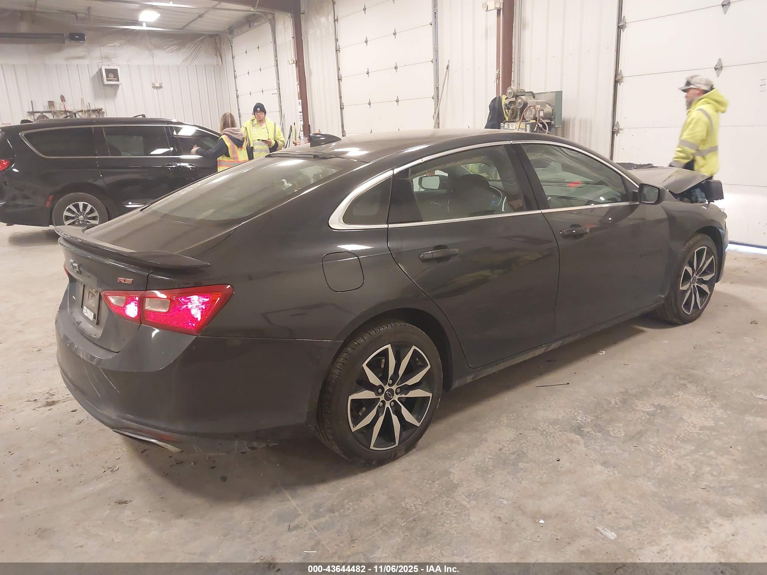 CHEVROLET MALIBU image 4