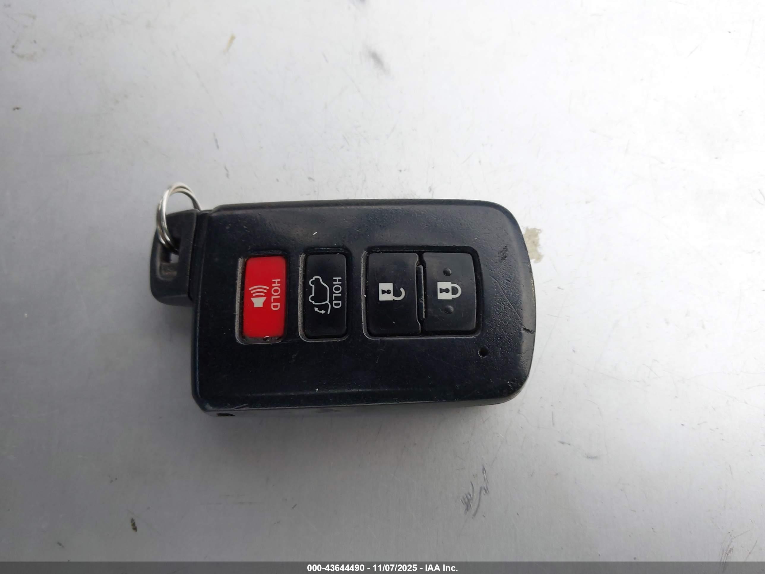 TOYOTA HIGHLANDER image 11
