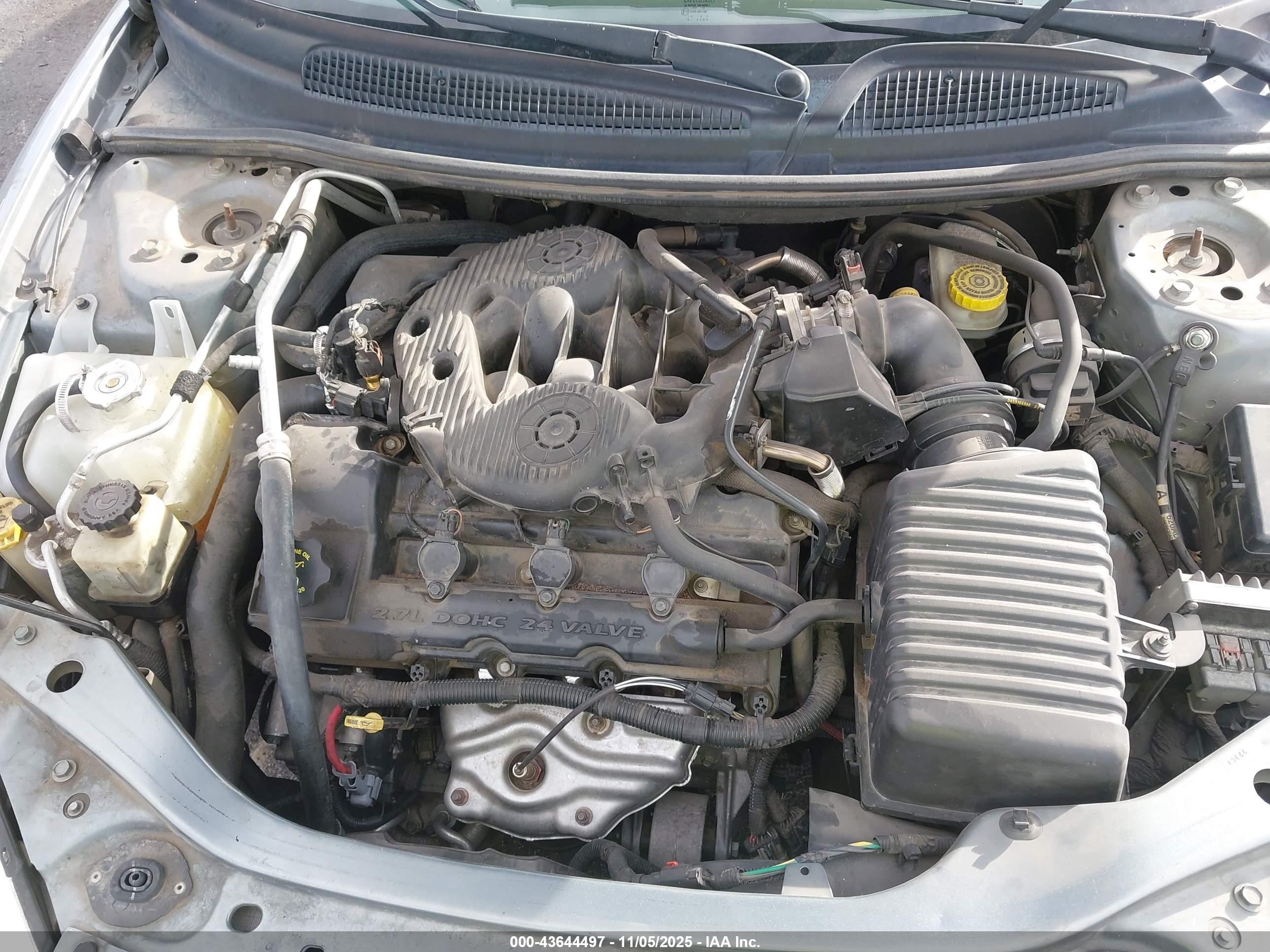 CHRYSLER SEBRING image 10