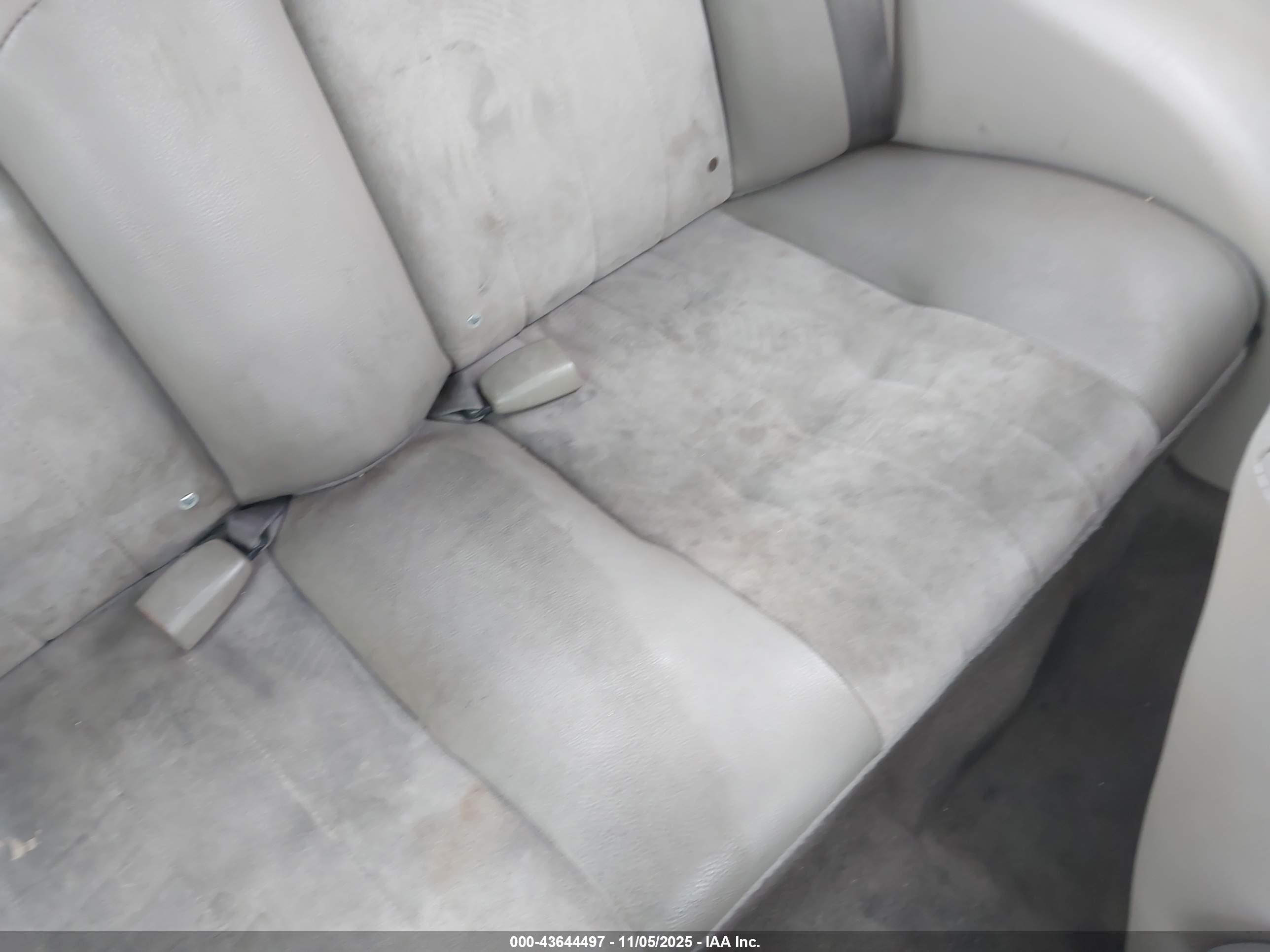 CHRYSLER SEBRING image 8
