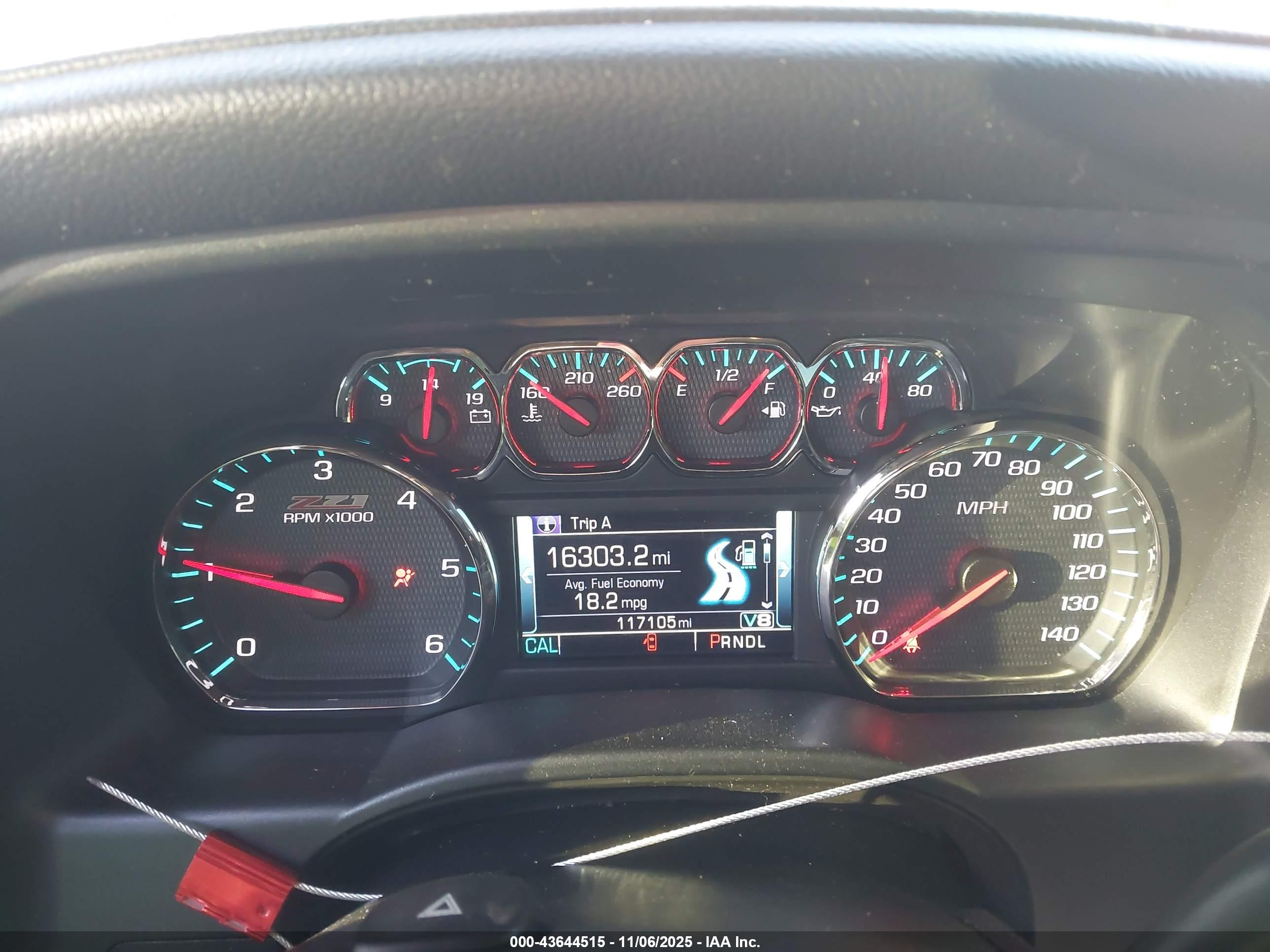 CHEVROLET SILVERADO image 7
