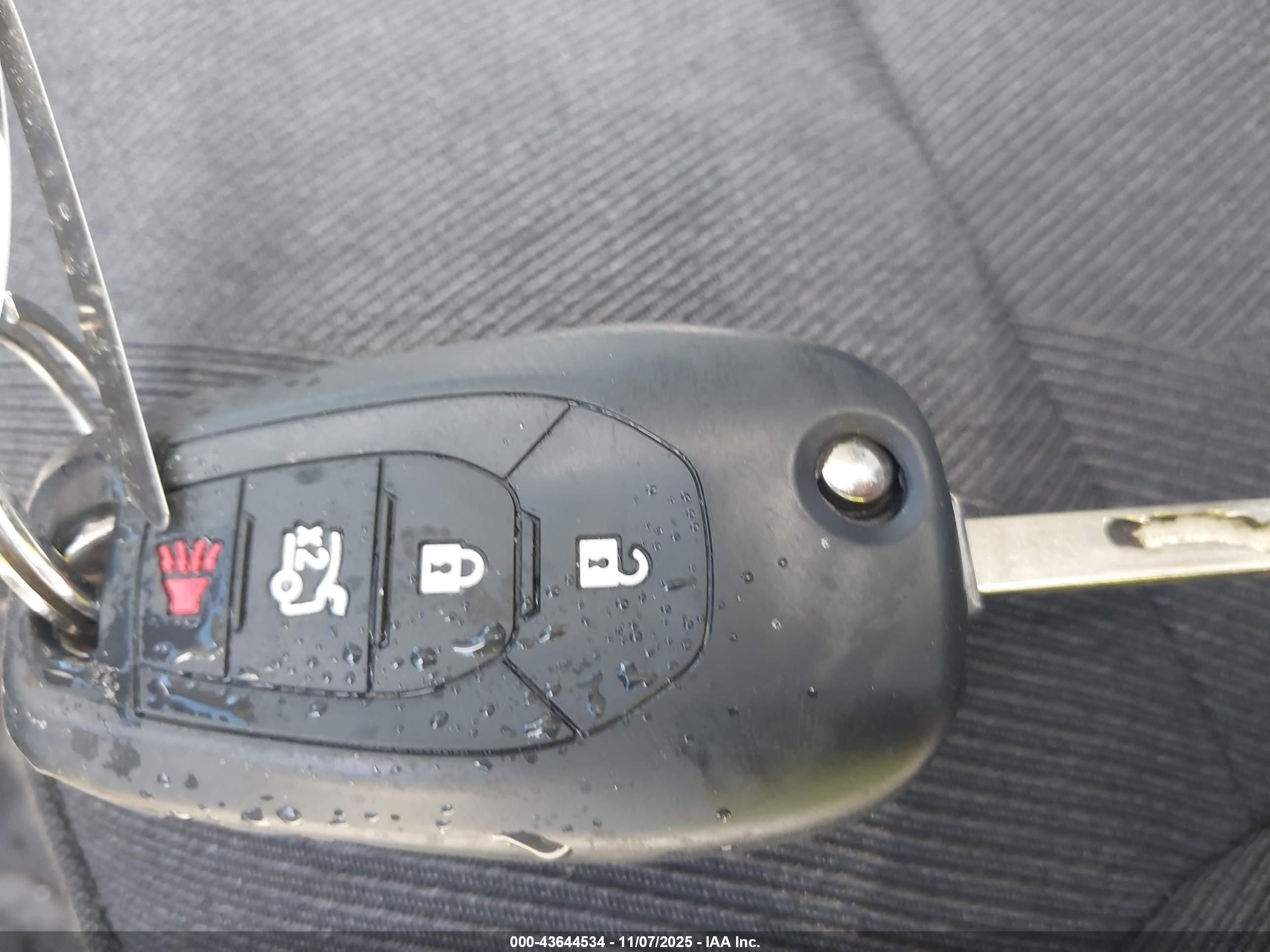 CHEVROLET TRAX image 11