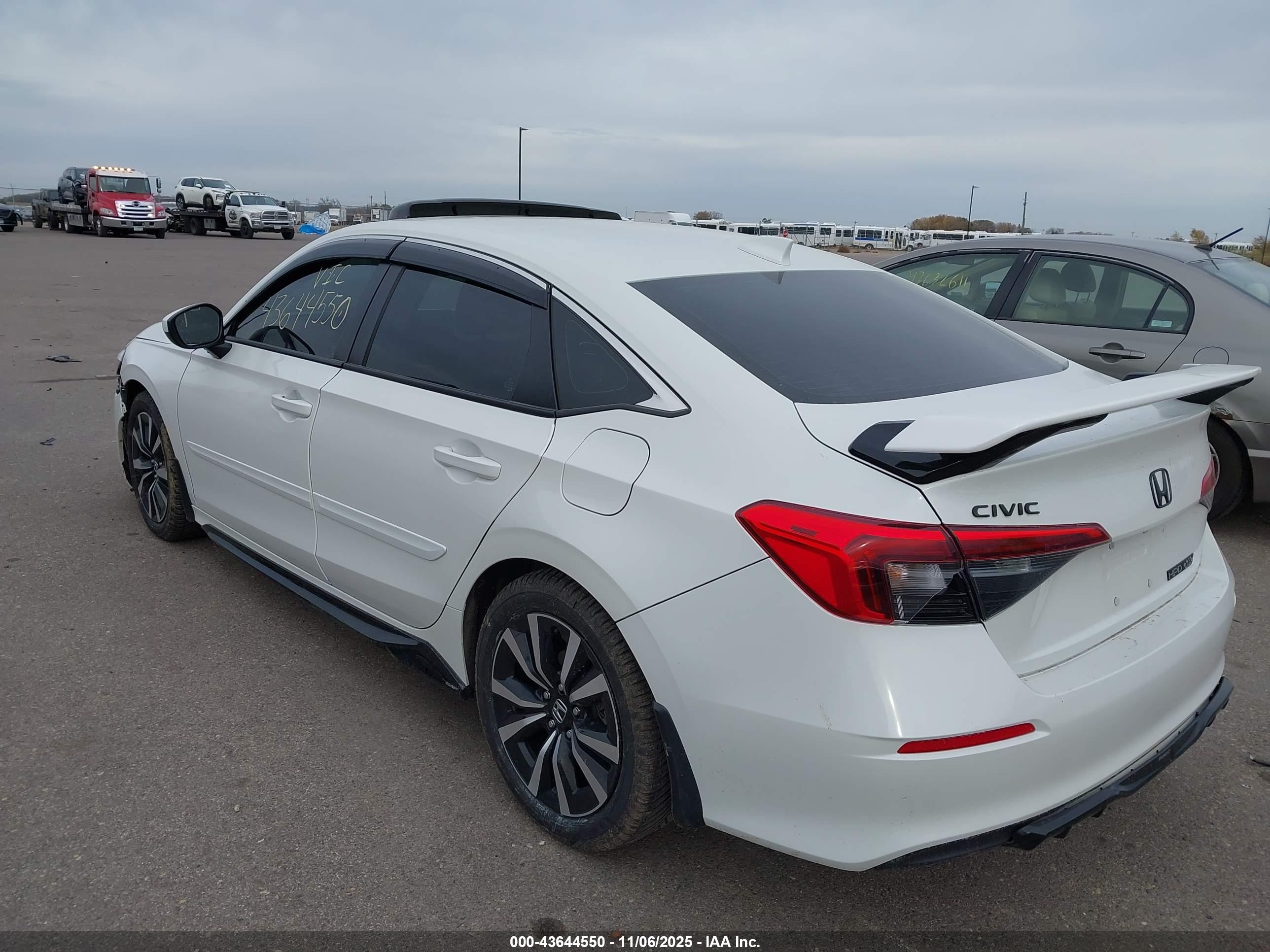HONDA CIVIC image 3