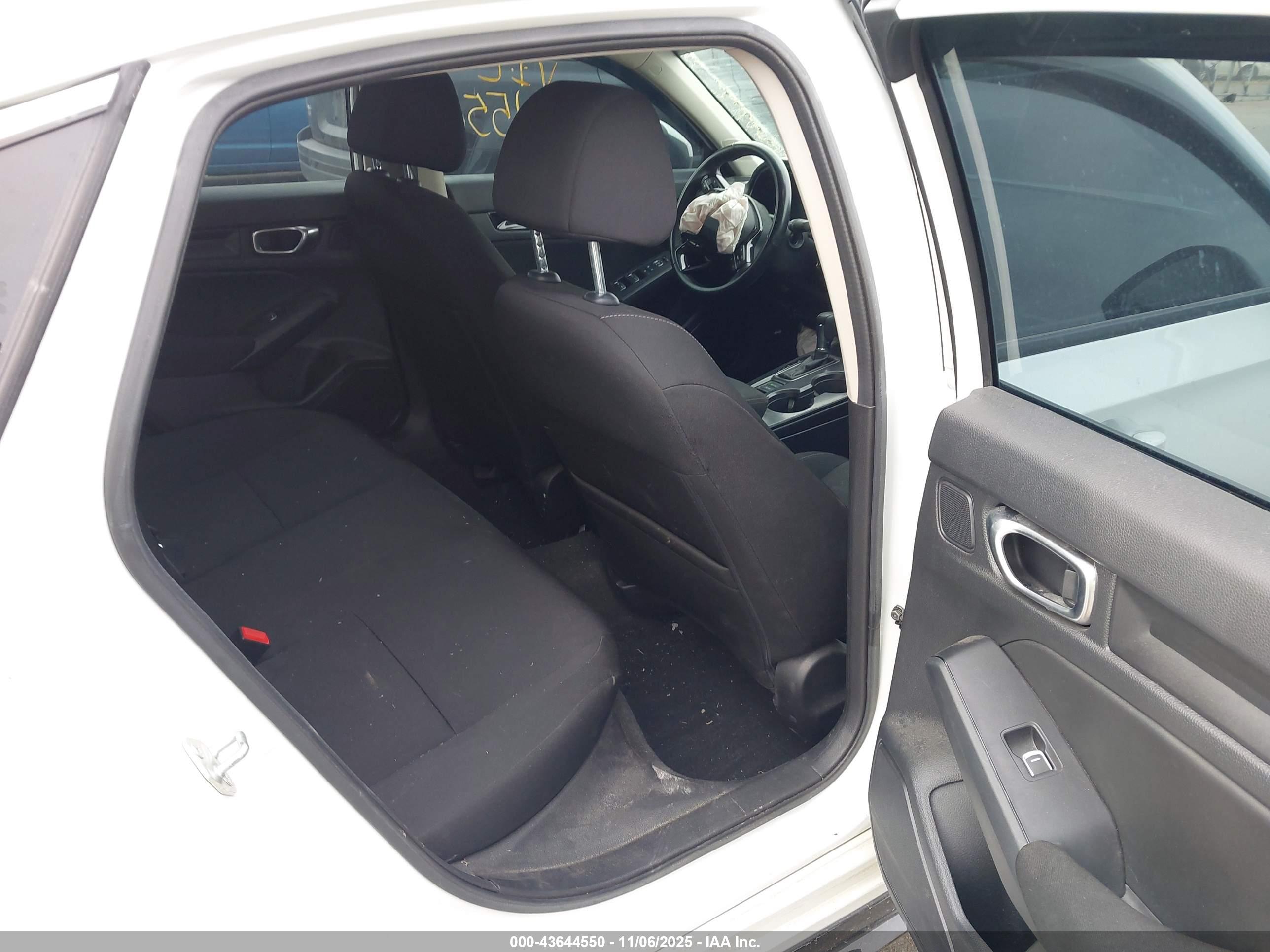 HONDA CIVIC image 8