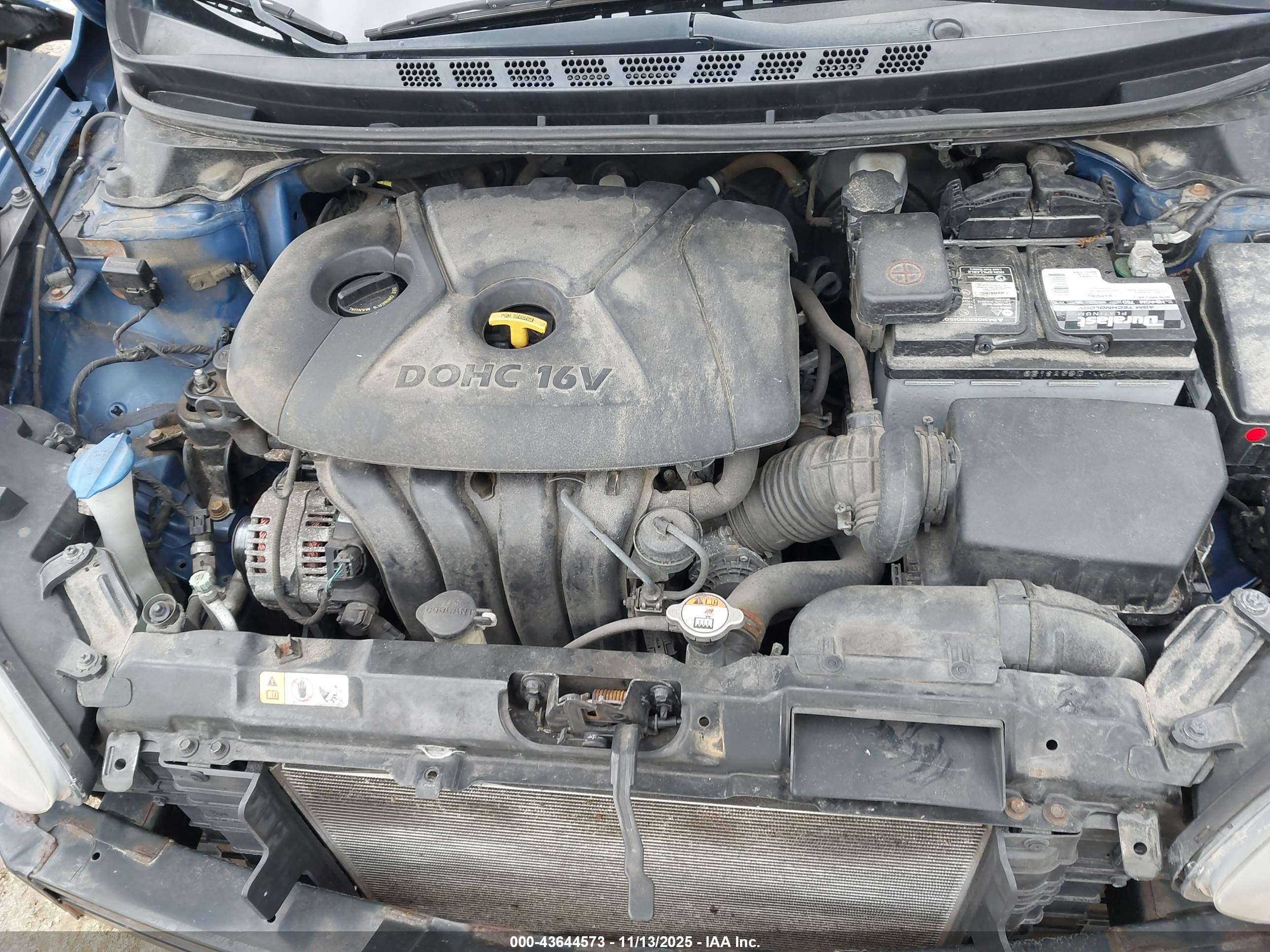 HYUNDAI ELANTRA image 10