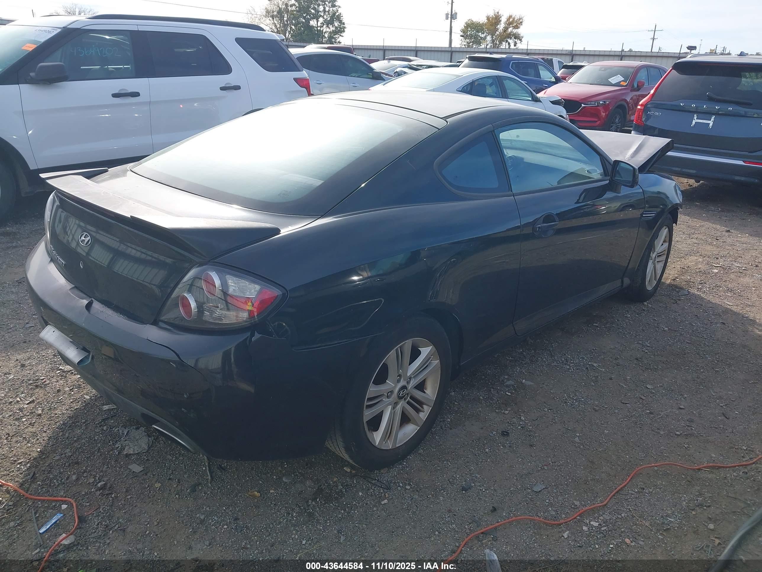 HYUNDAI TIBURON image 4