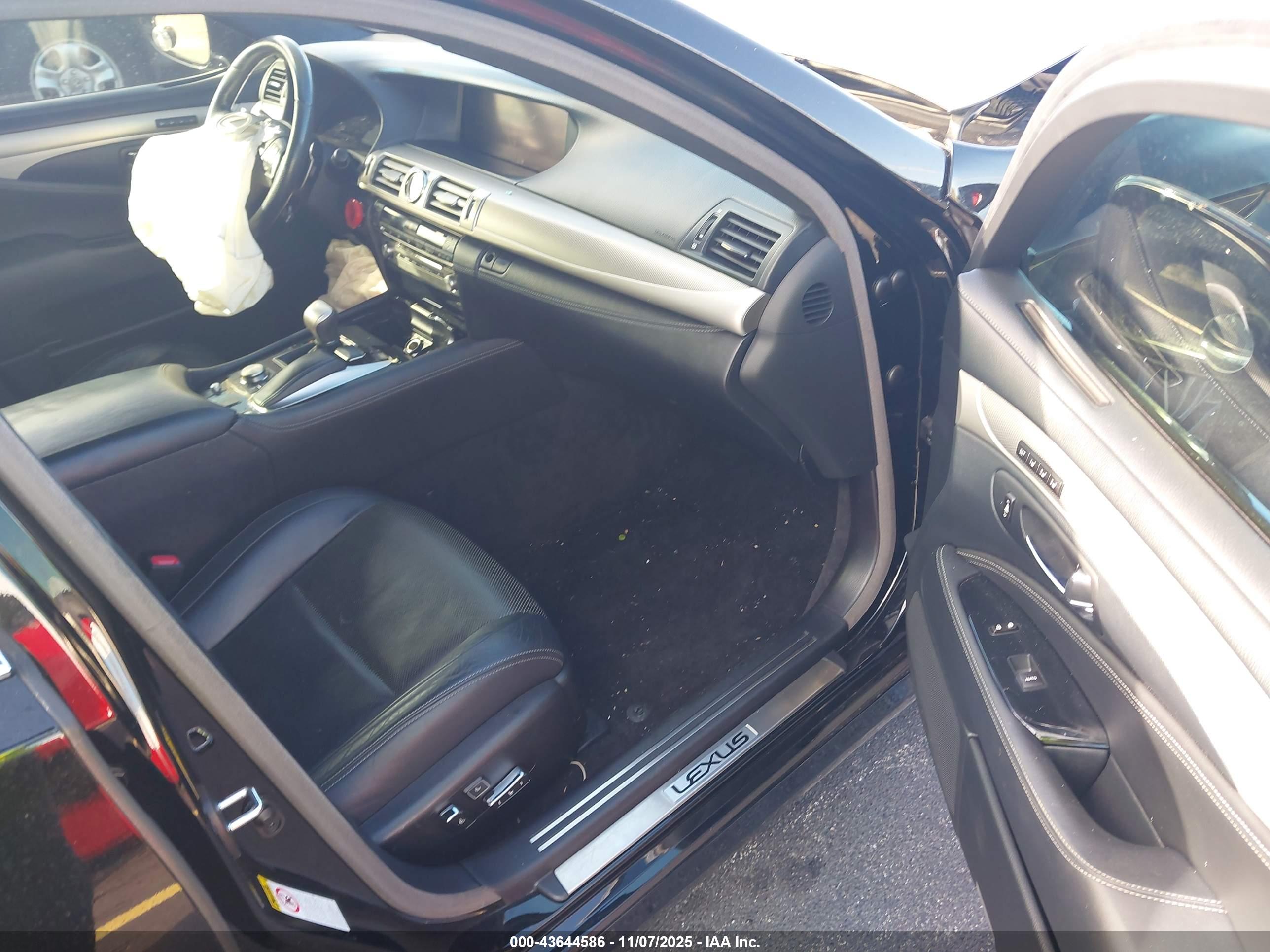 LEXUS LS image 5