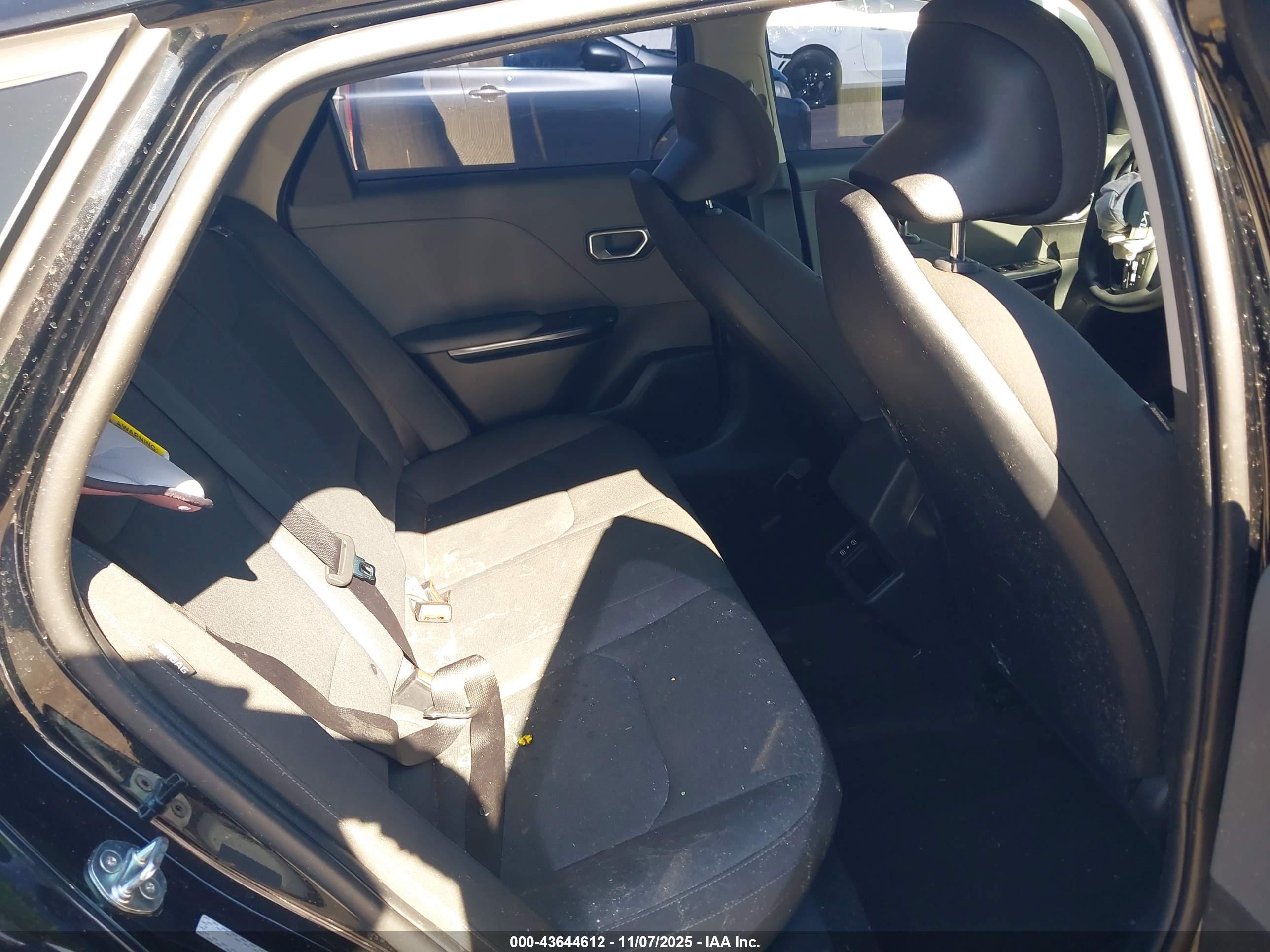 KIA K4 image 8
