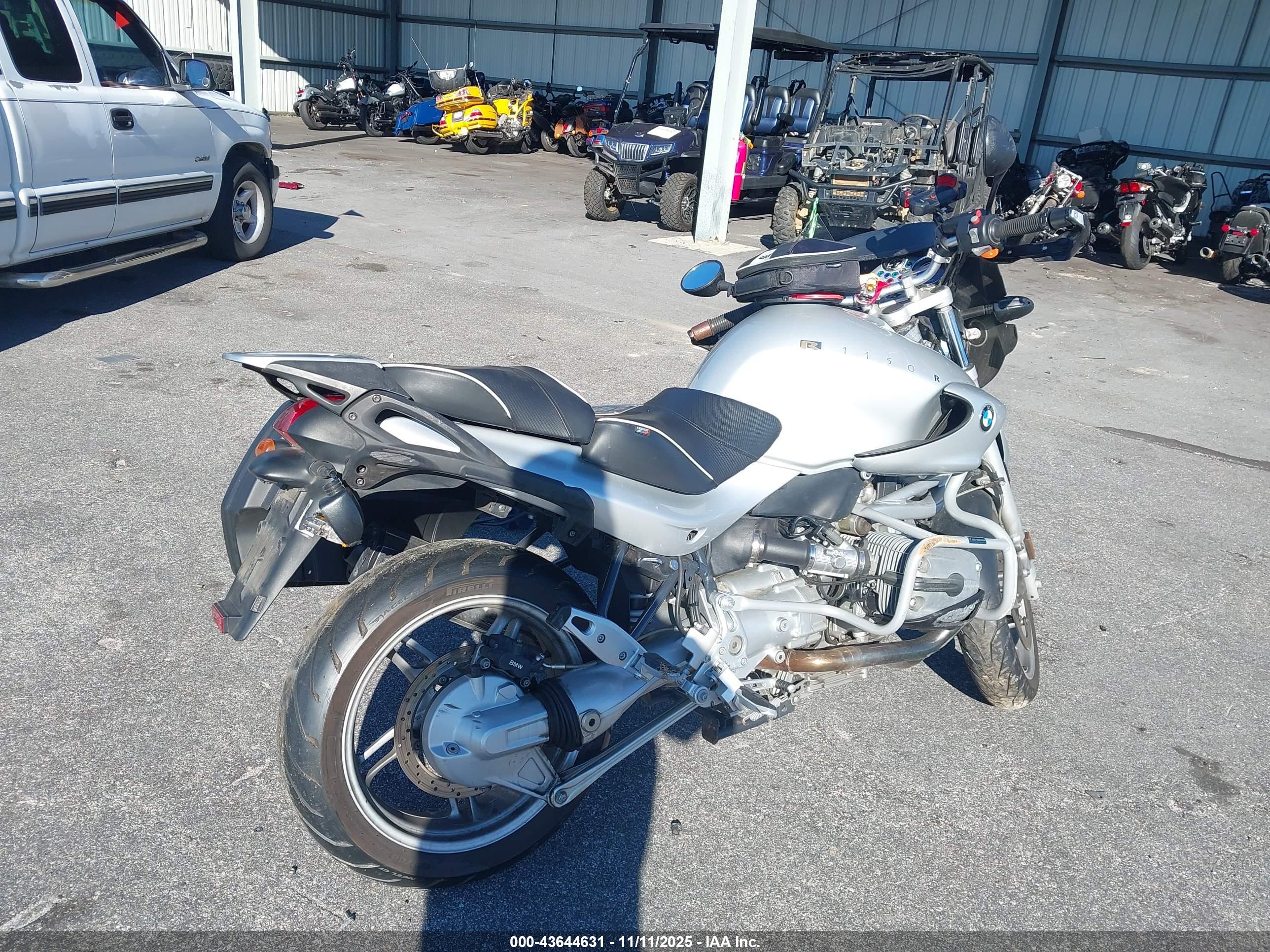 BMW R1150 image 4