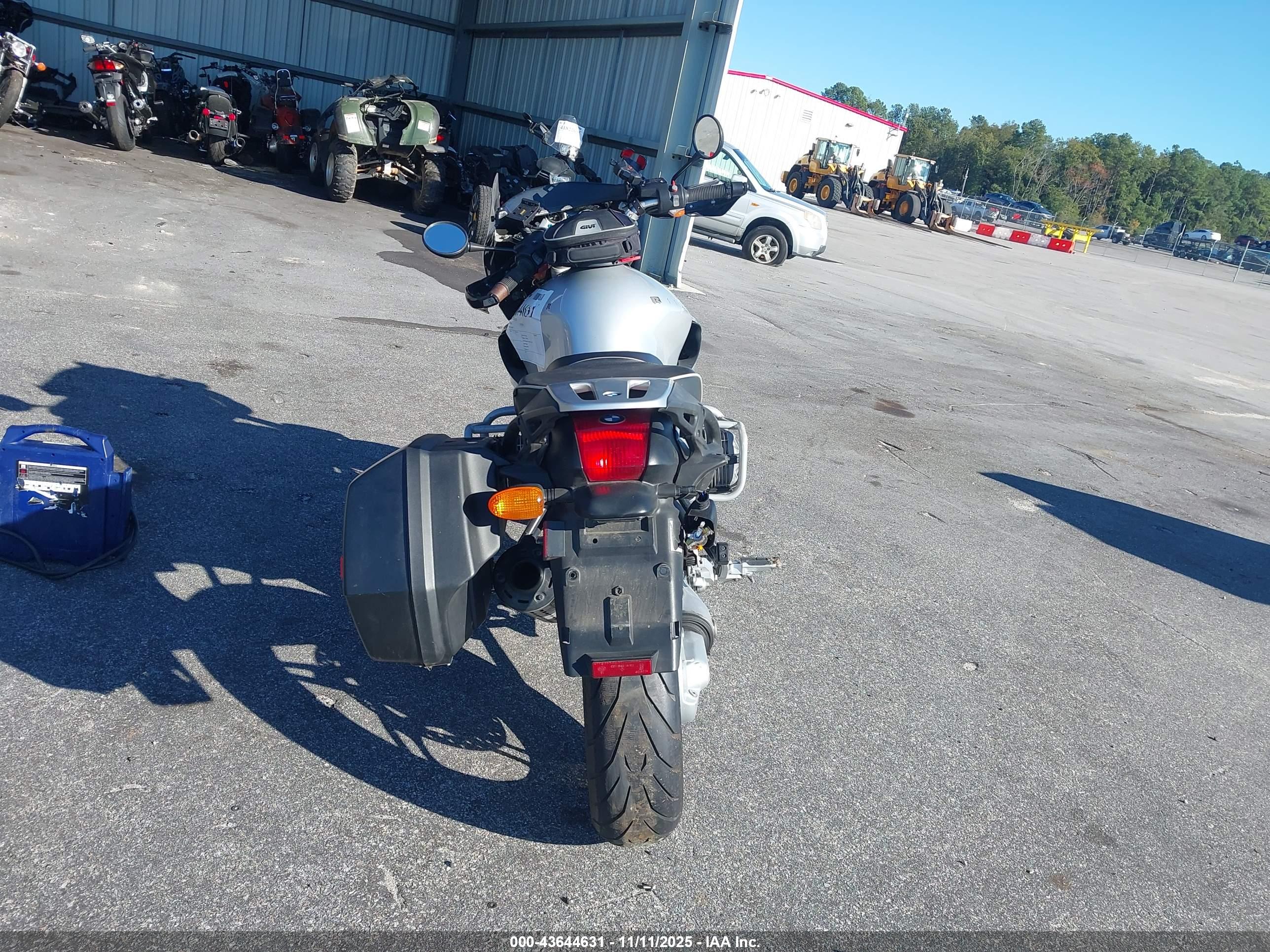 BMW R1150 image 6