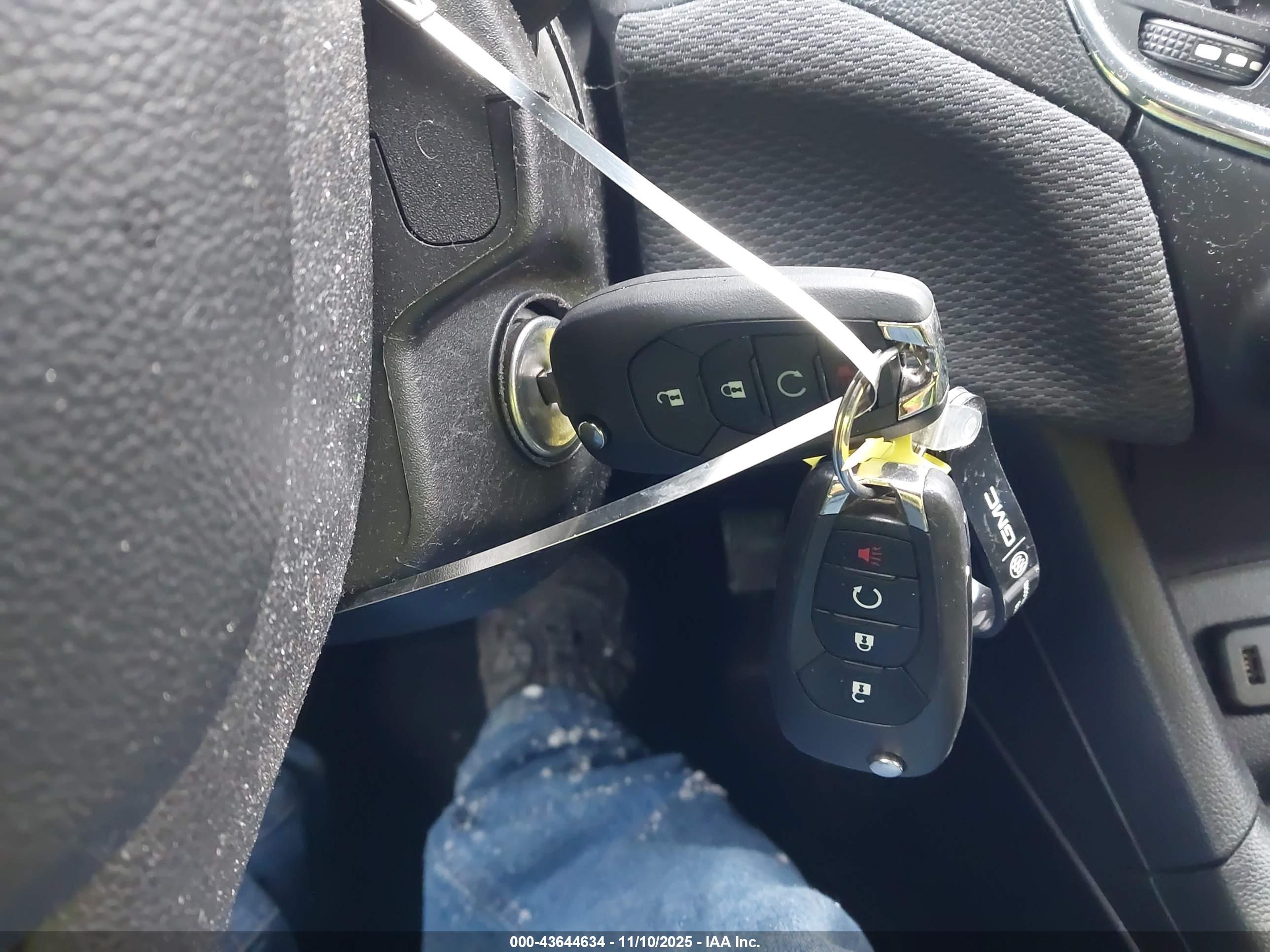 CHEVROLET CRUZE image 11