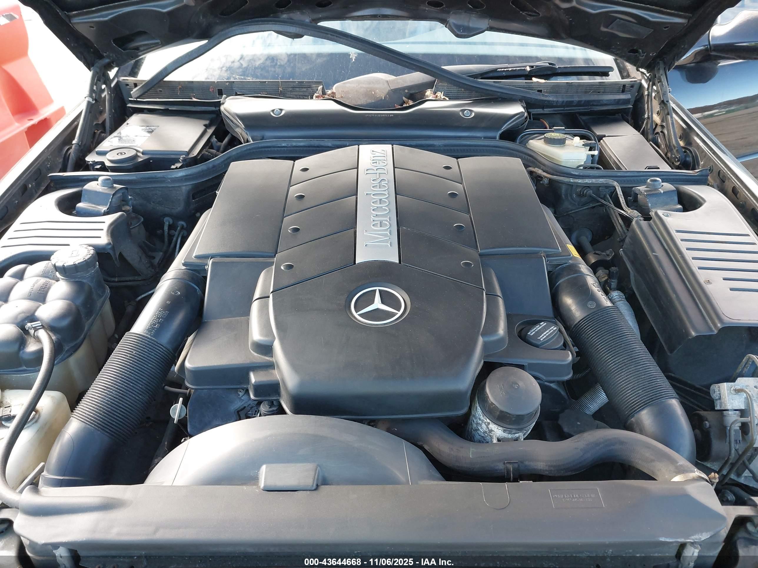MERCEDES-BENZ SL image 10