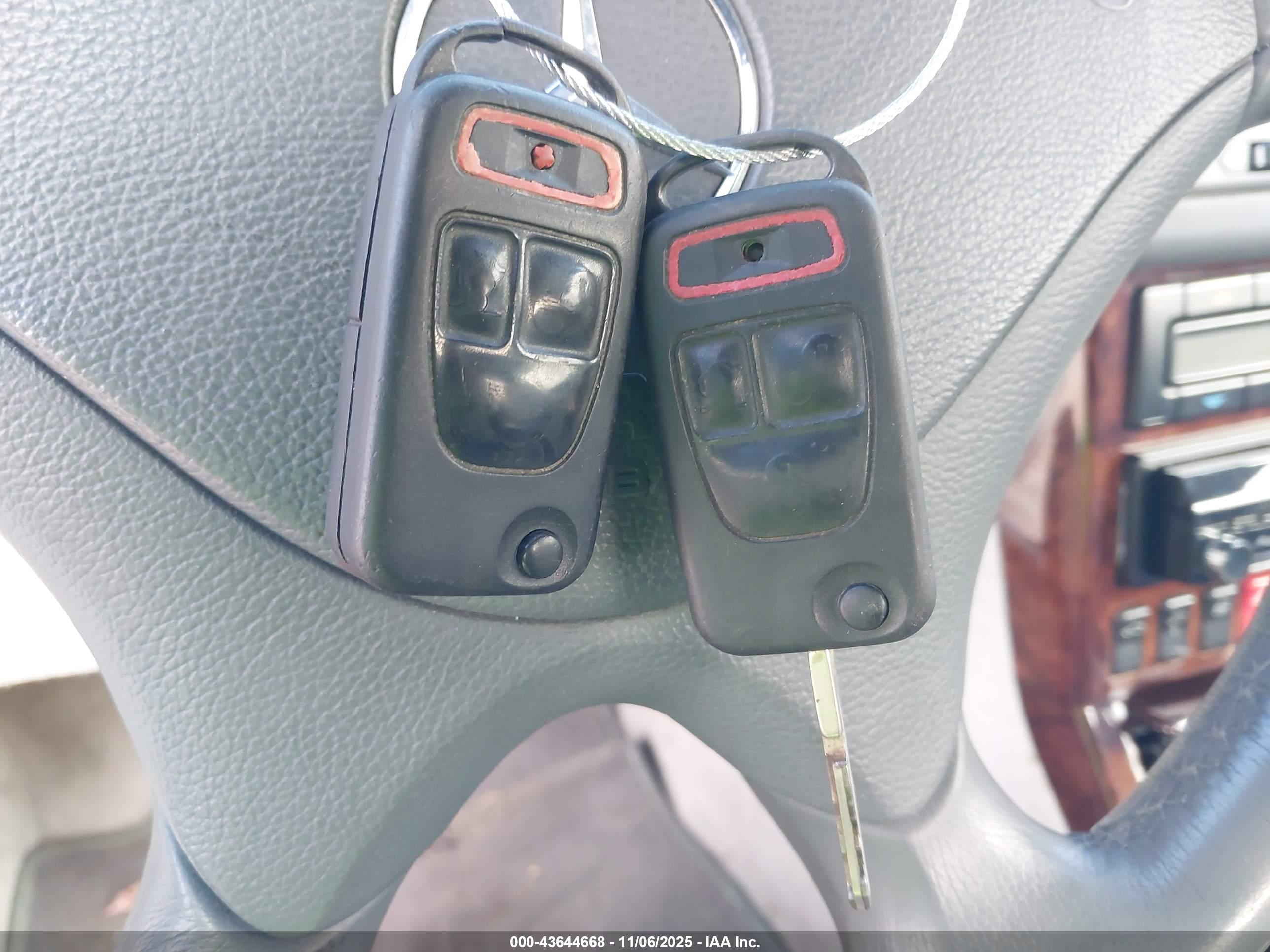 MERCEDES-BENZ SL image 11