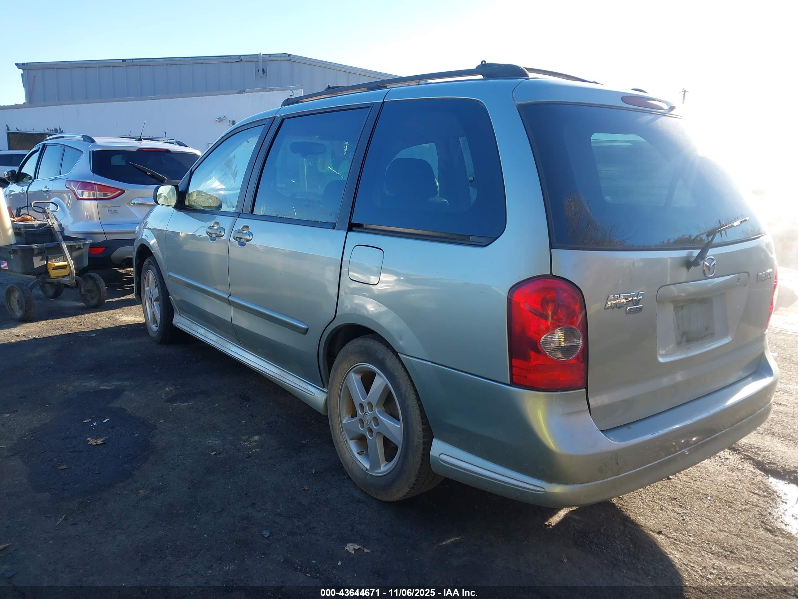MAZDA MPV image 3