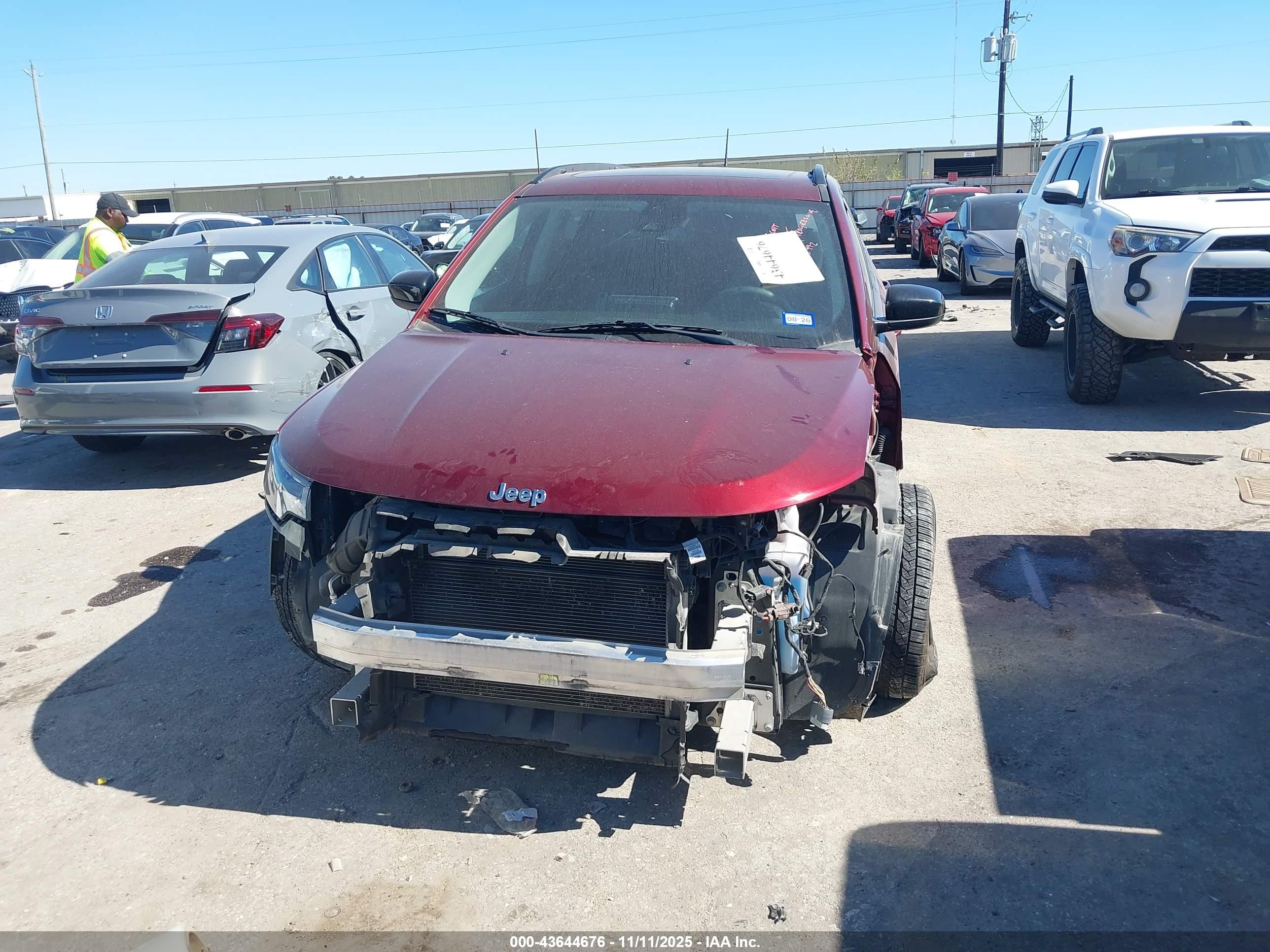 JEEP COMPASS image 6