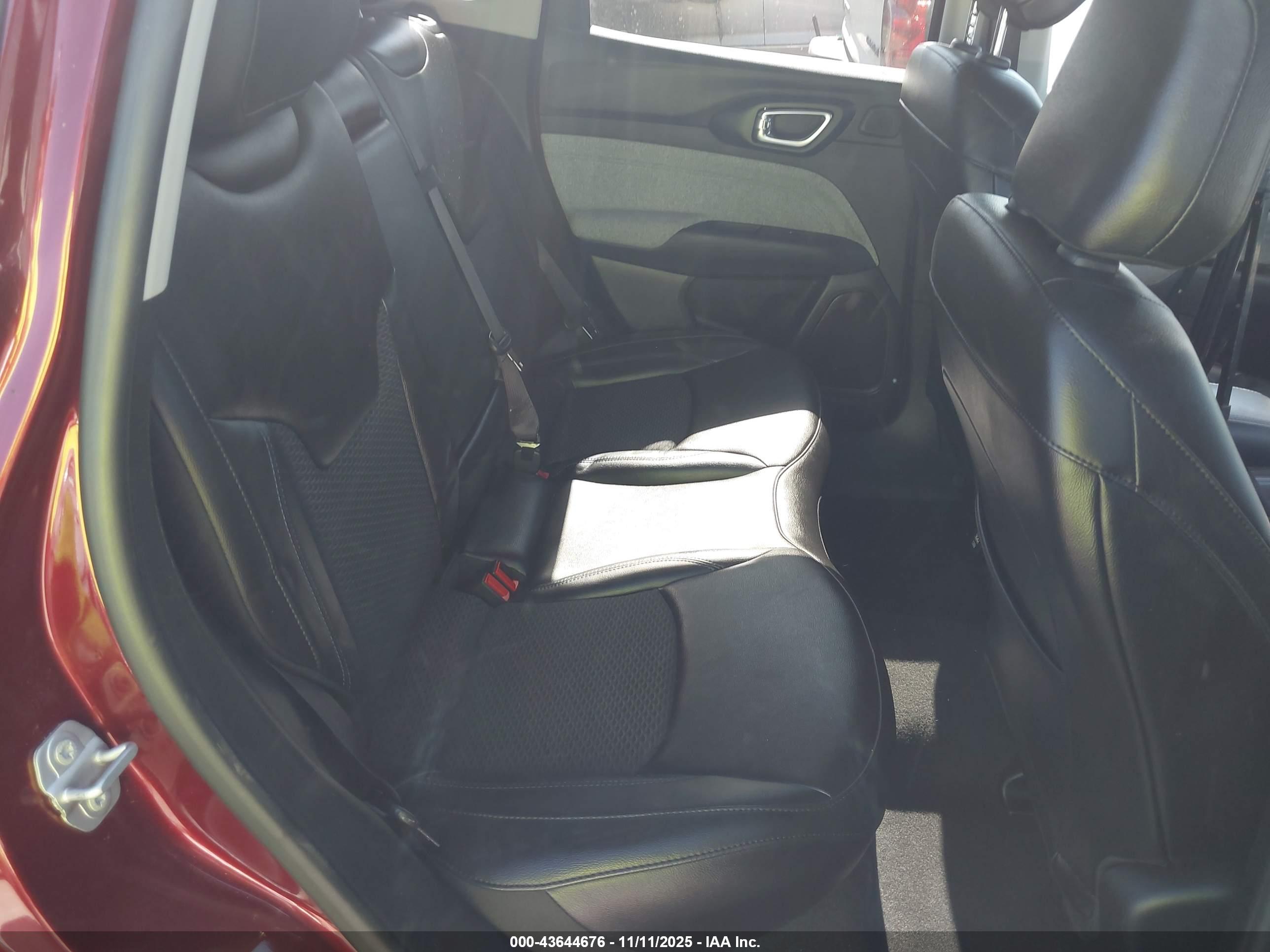 JEEP COMPASS image 8