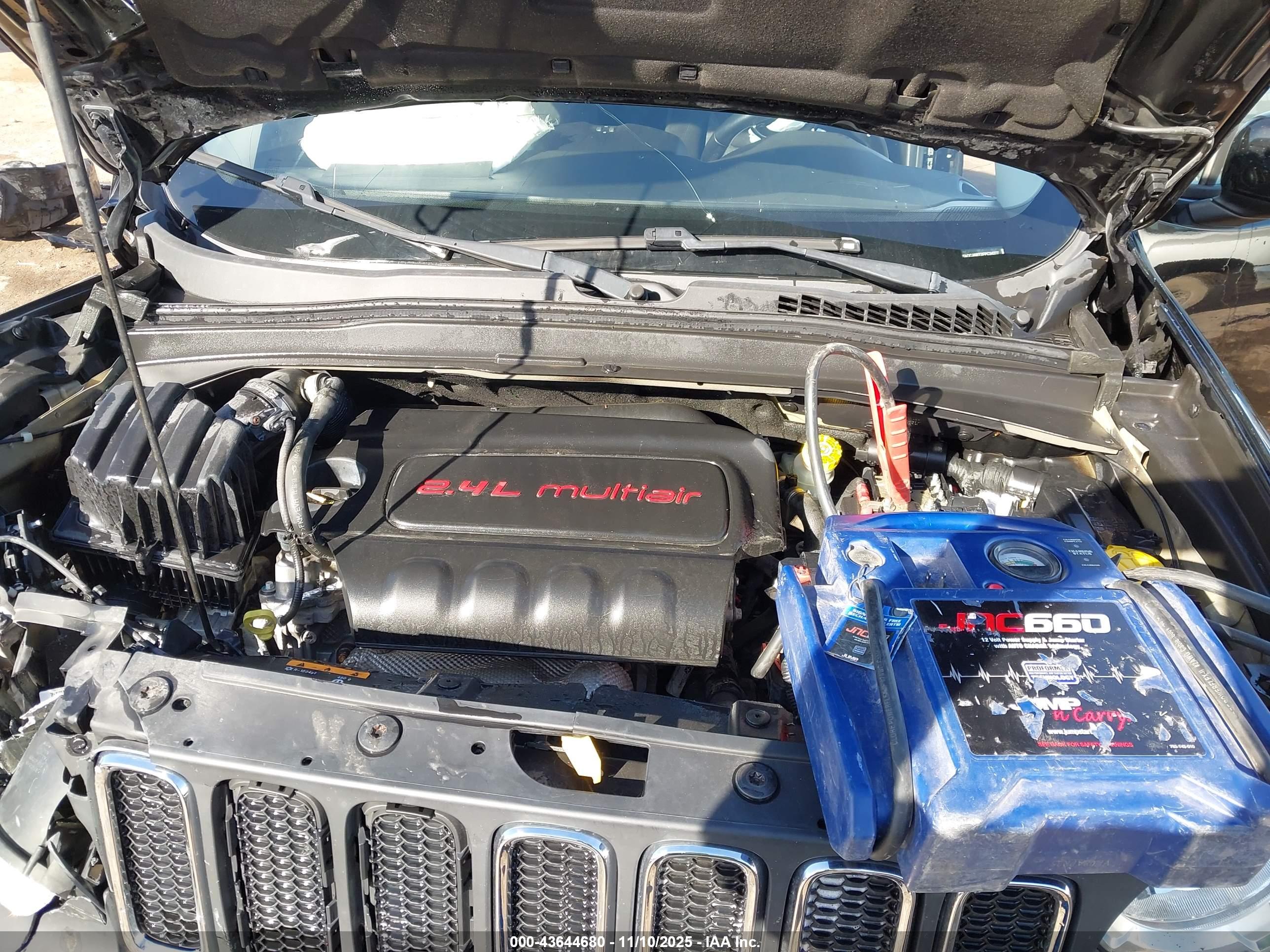 JEEP RENEGADE image 10