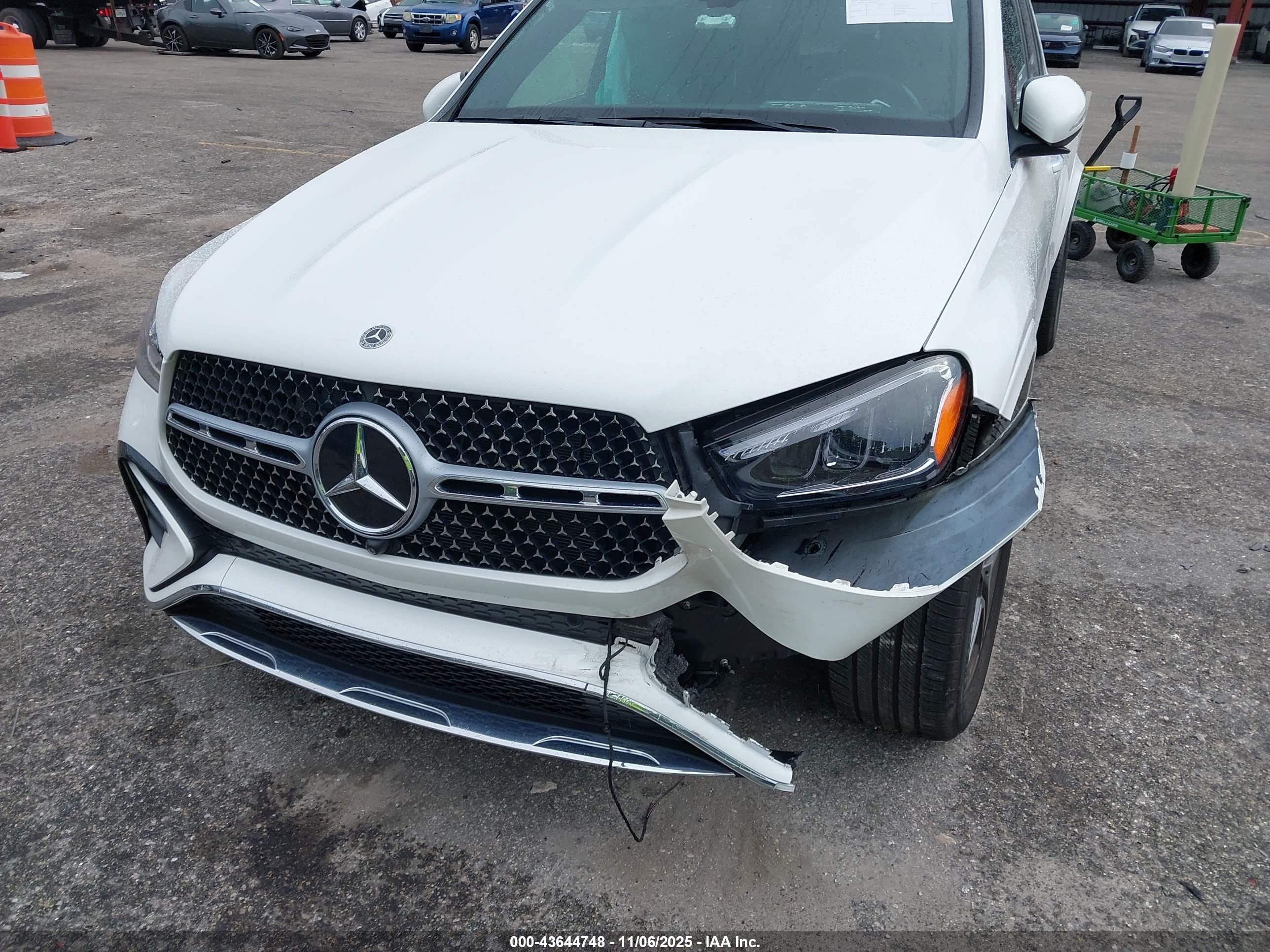 MERCEDES-BENZ GLE image 6