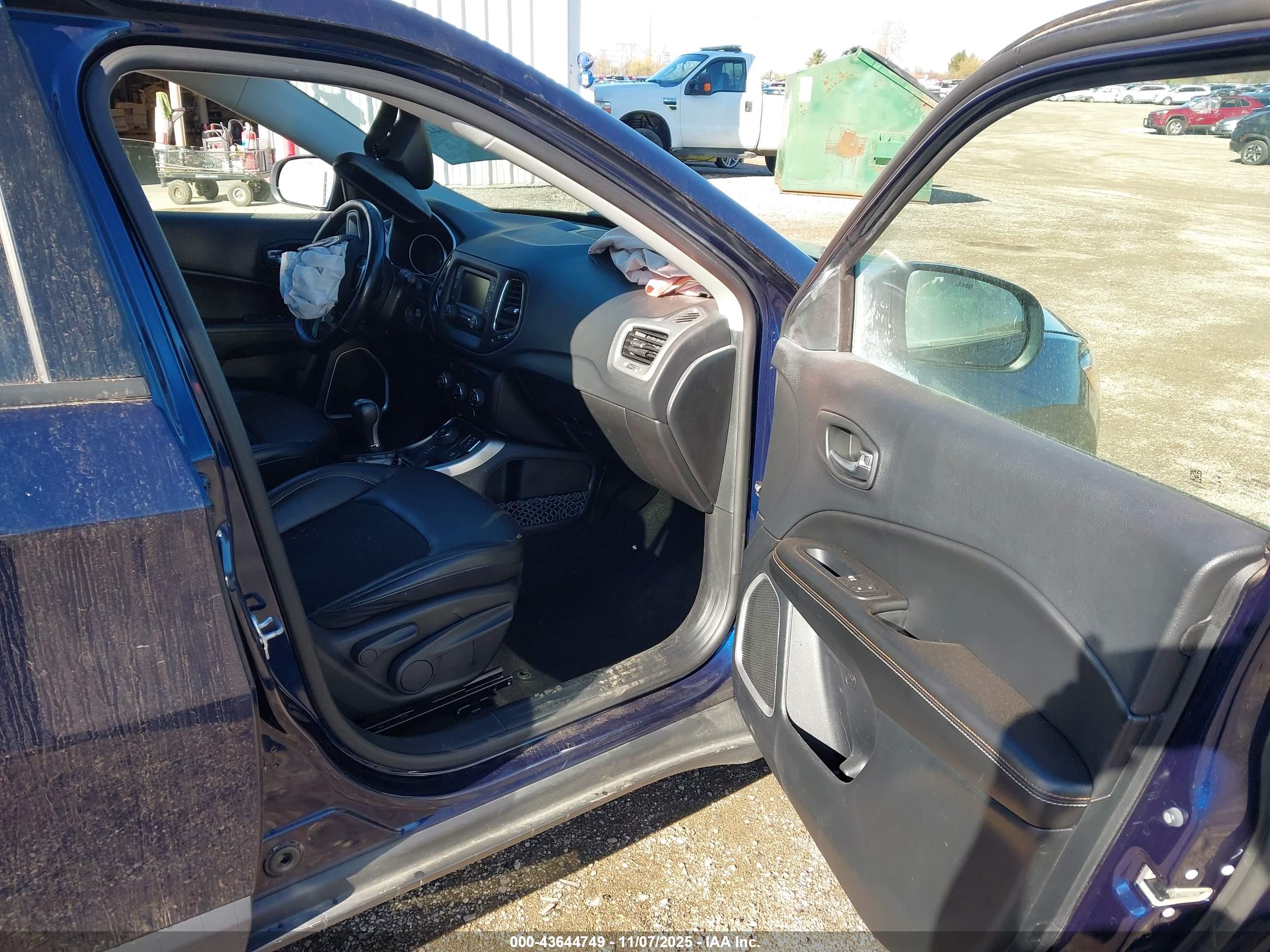 JEEP COMPASS image 5