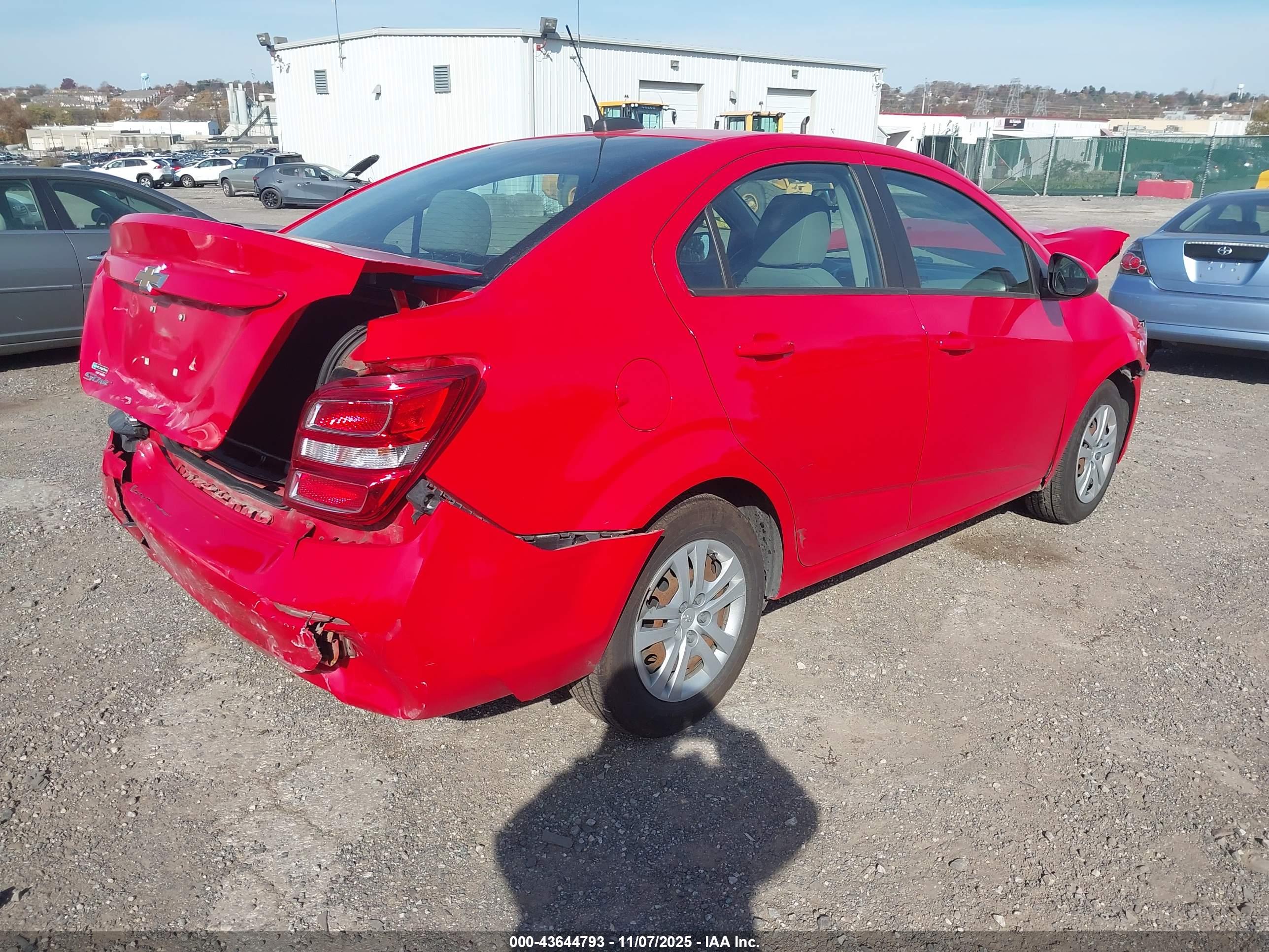 CHEVROLET SONIC image 4