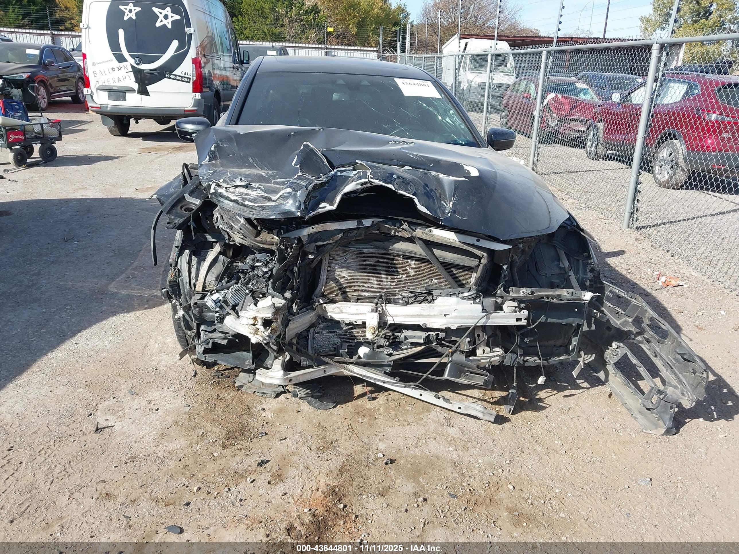 BMW 740I image 6
