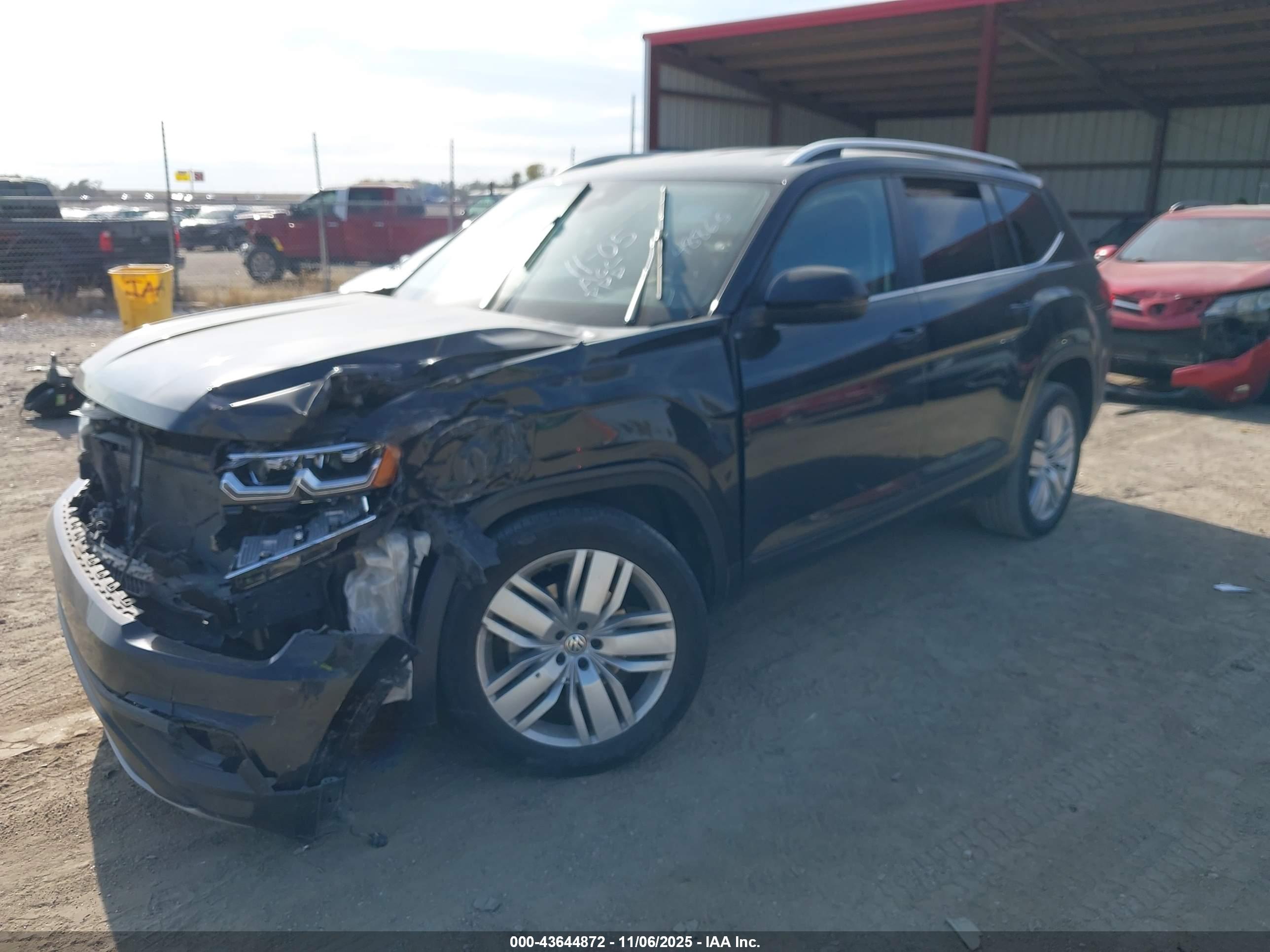 VOLKSWAGEN ATLAS image 2