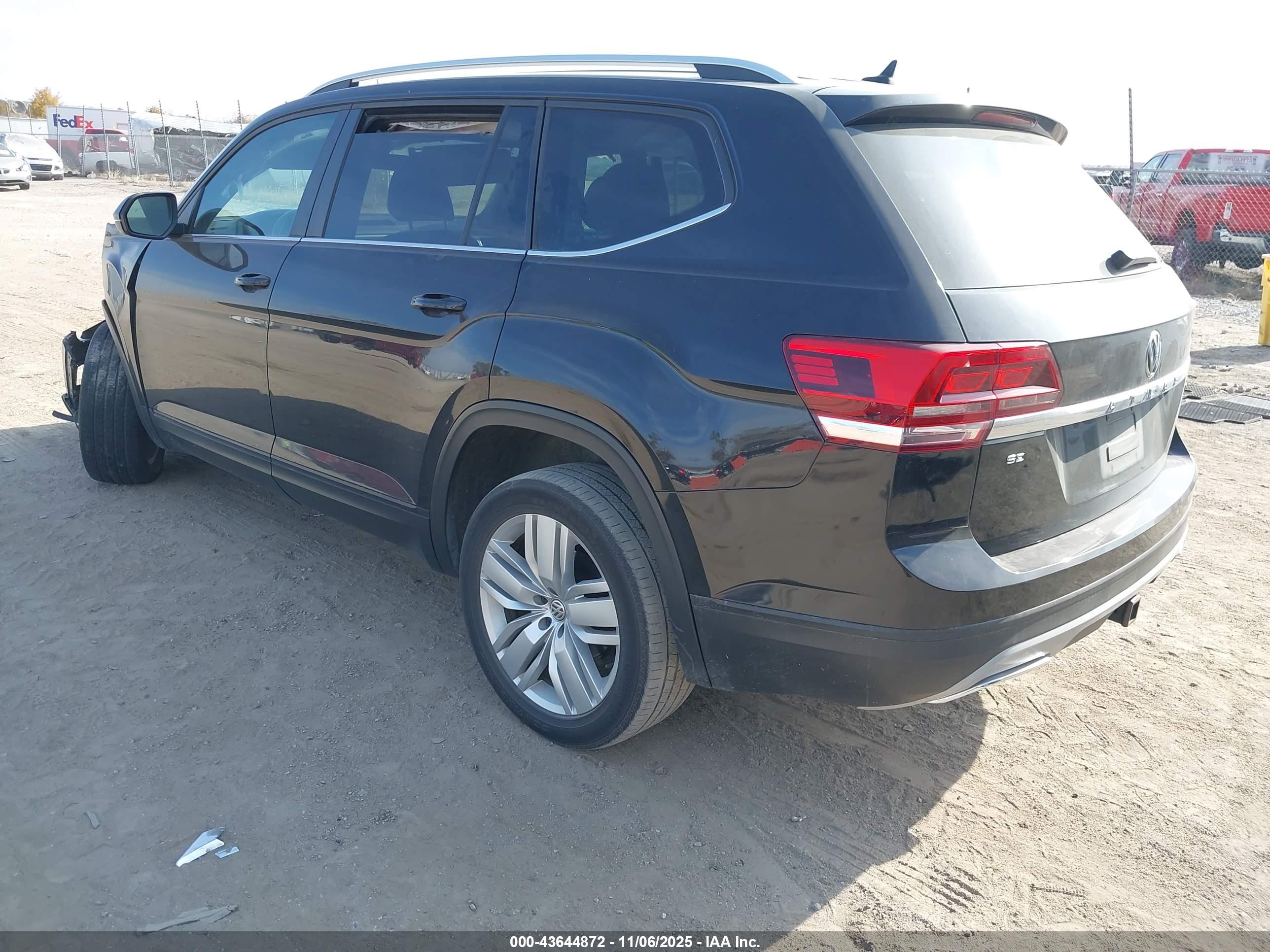 VOLKSWAGEN ATLAS image 3